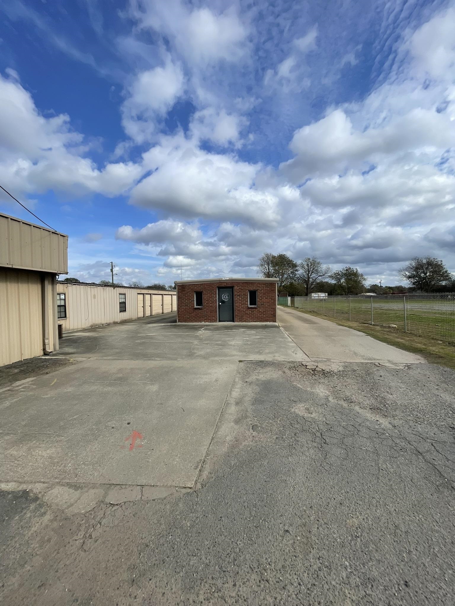 OLD TOWN OF LAKE VILLAGE ADDN - Commercial Sale