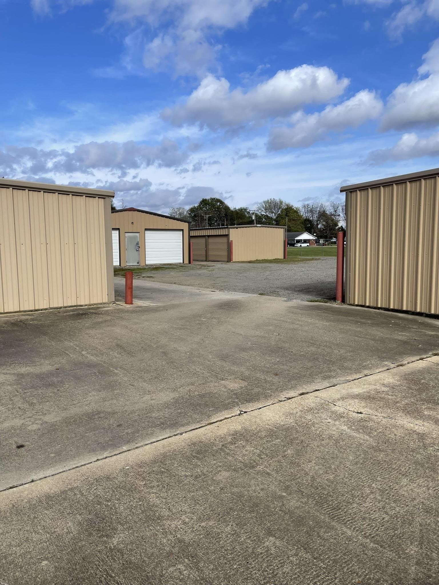 OLD TOWN OF LAKE VILLAGE ADDN - Commercial Sale