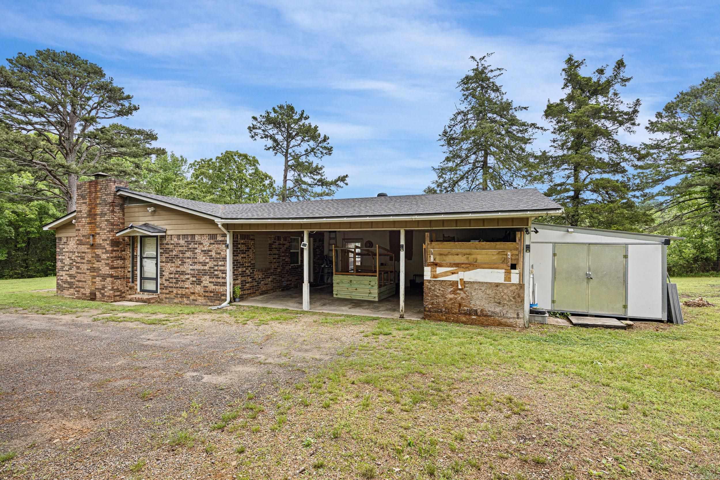 CITY OF RUSSELLVILLE - Residential