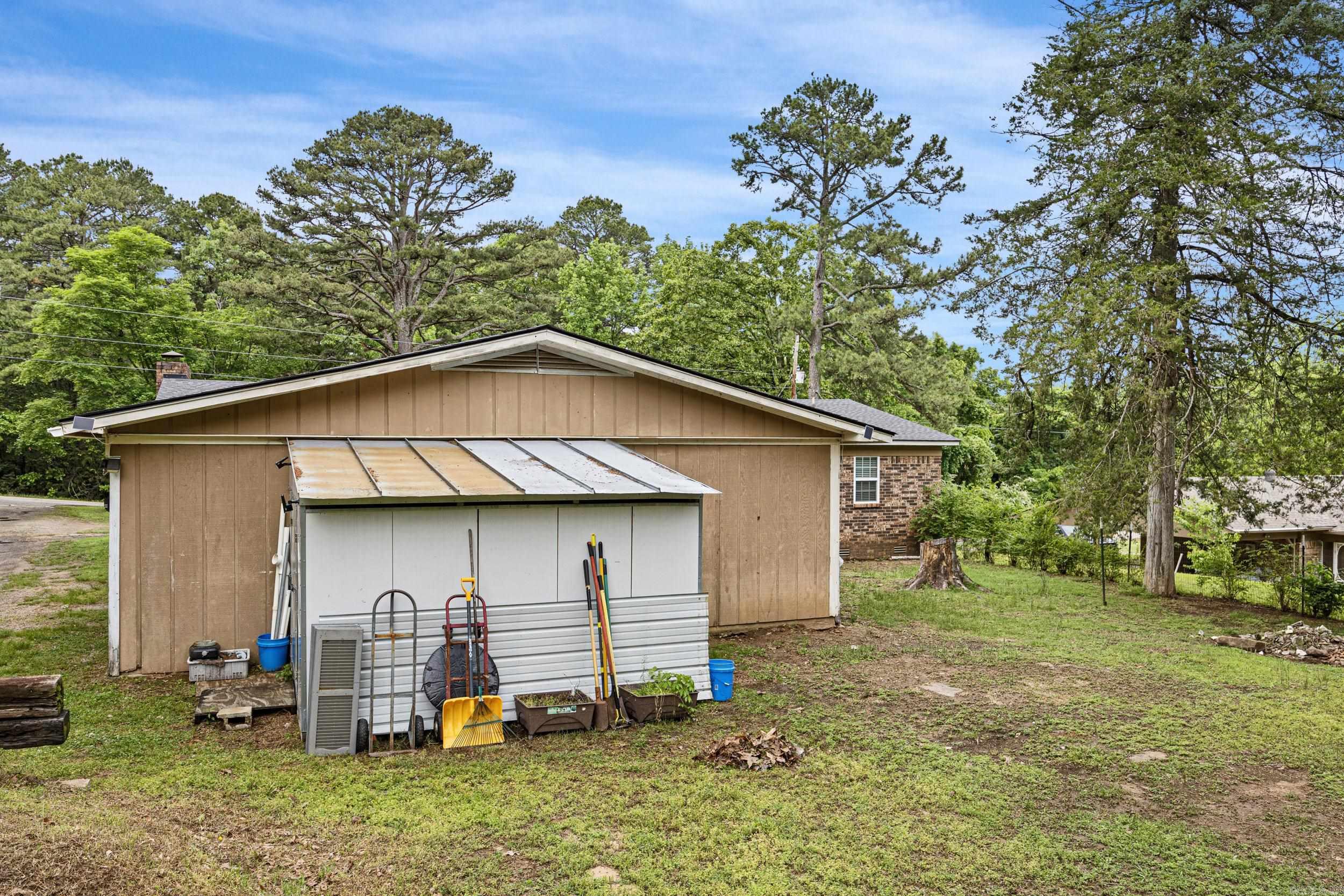 CITY OF RUSSELLVILLE - Residential