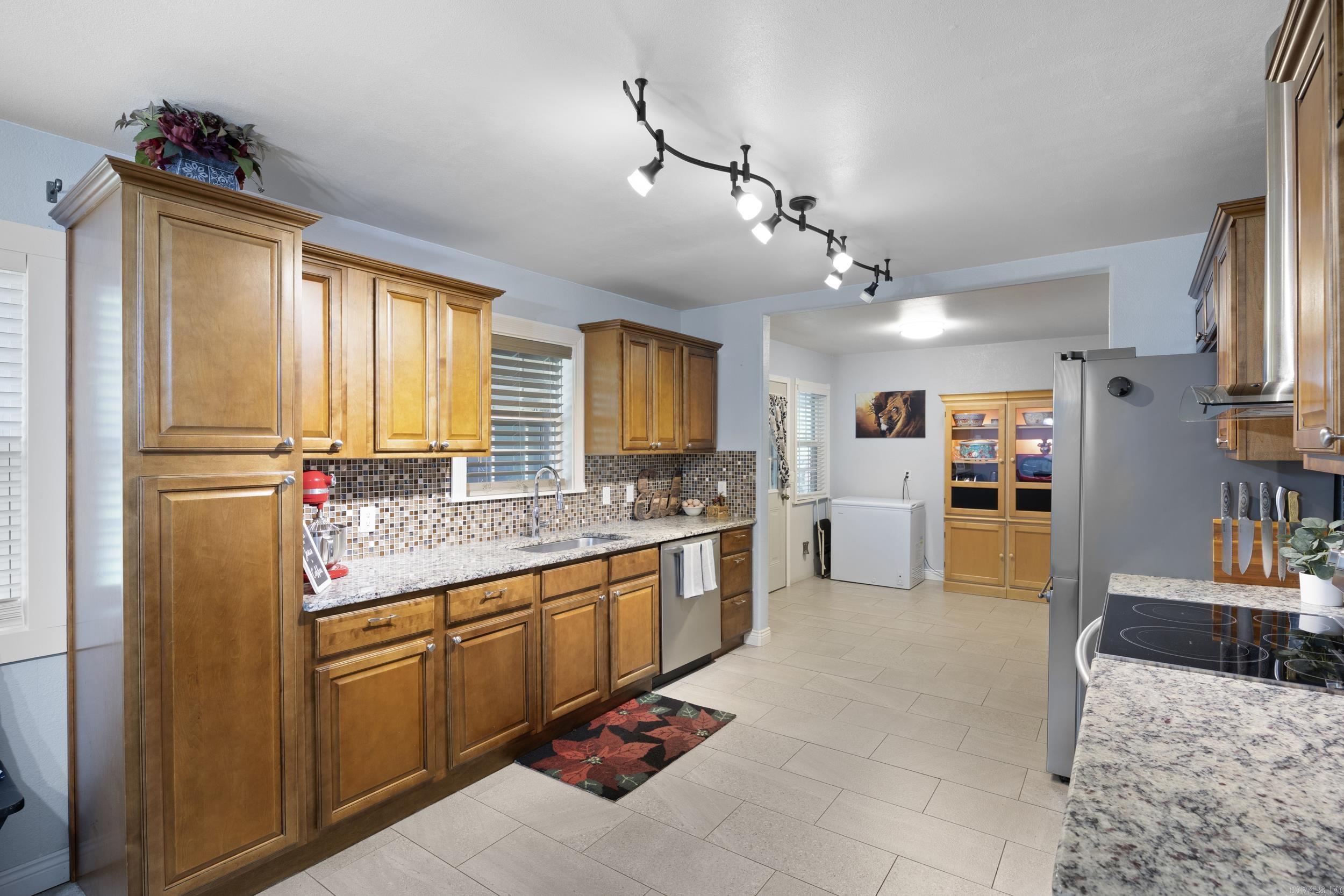 CITY OF RUSSELLVILLE - Residential