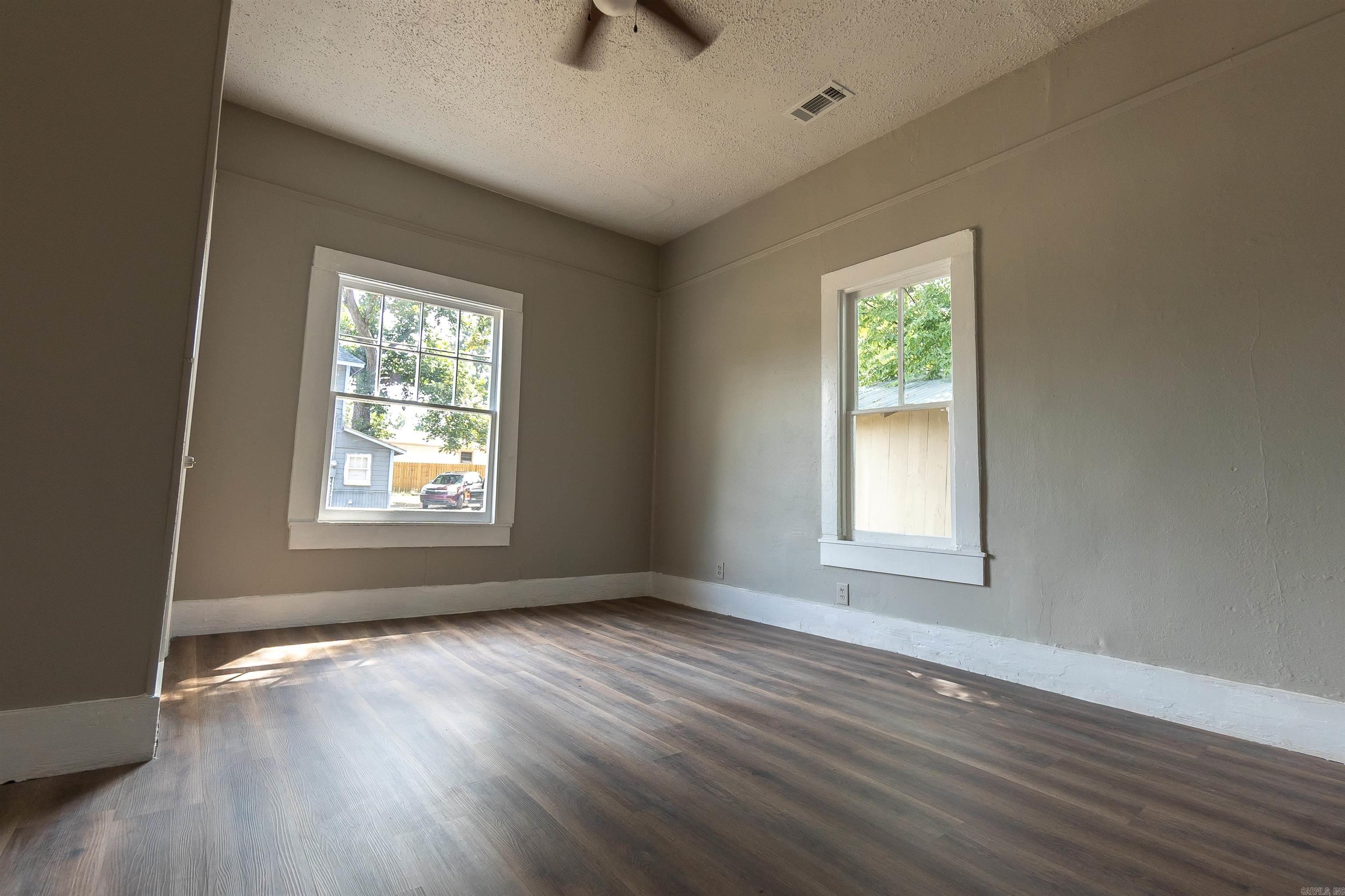 Johnson C & P - Residential Lease