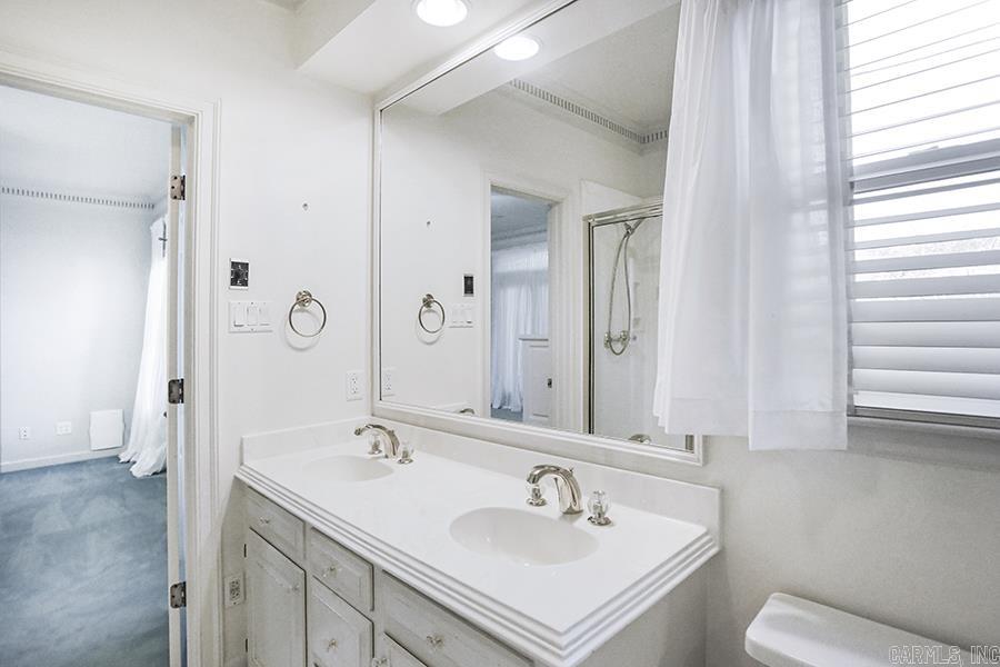 CHELSEA SQUARE - Residential