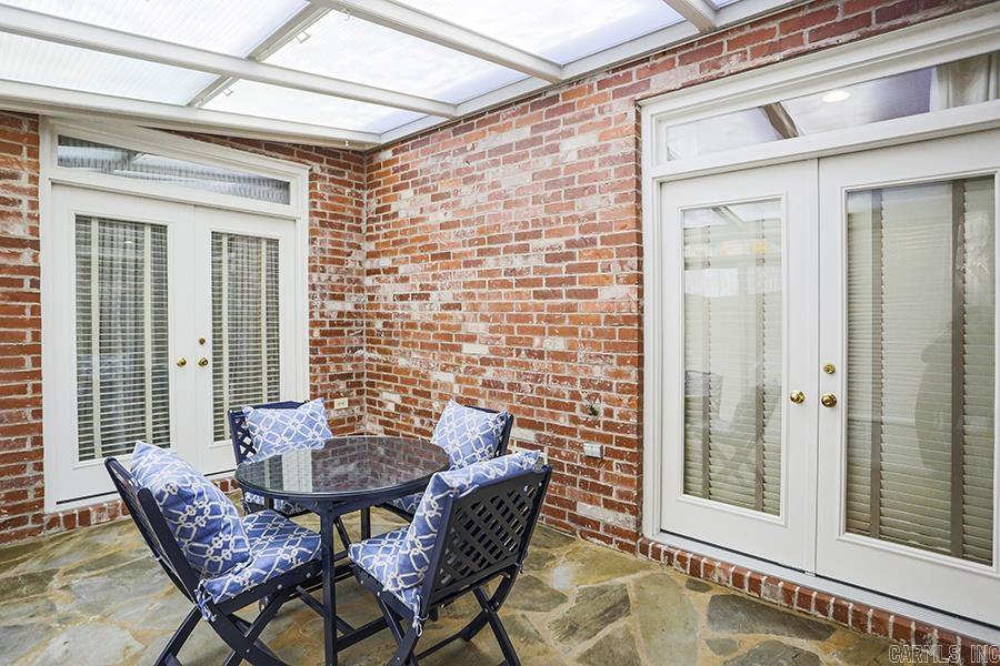 CHELSEA SQUARE - Residential