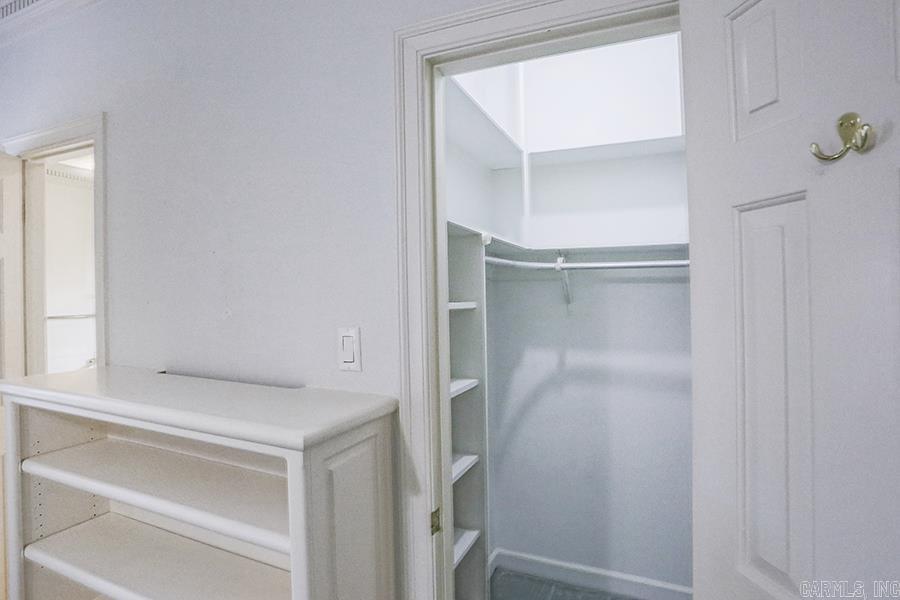 CHELSEA SQUARE - Residential