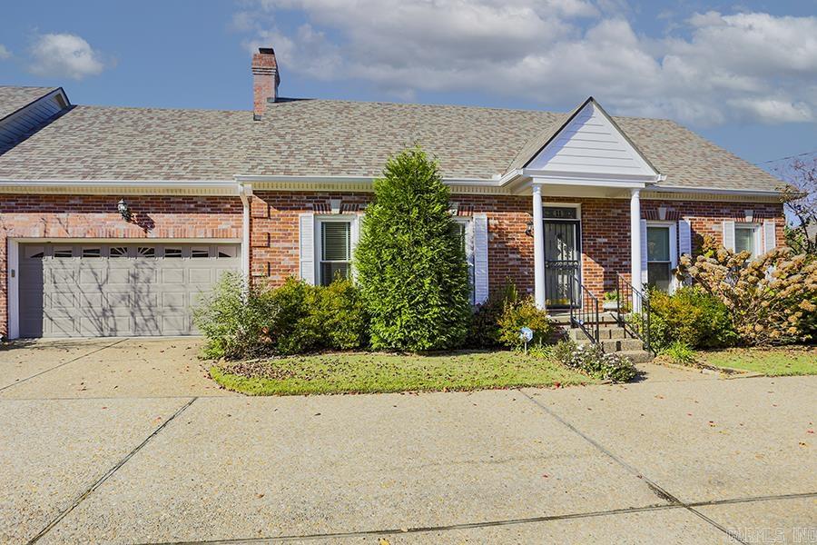 CHELSEA SQUARE - Residential