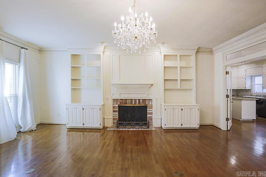 CHELSEA SQUARE - Residential