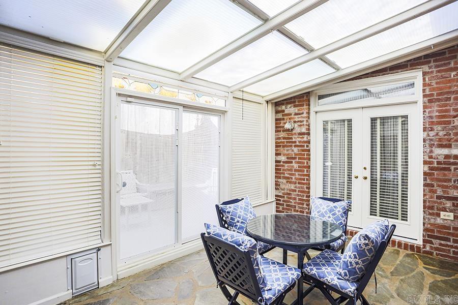 CHELSEA SQUARE - Residential