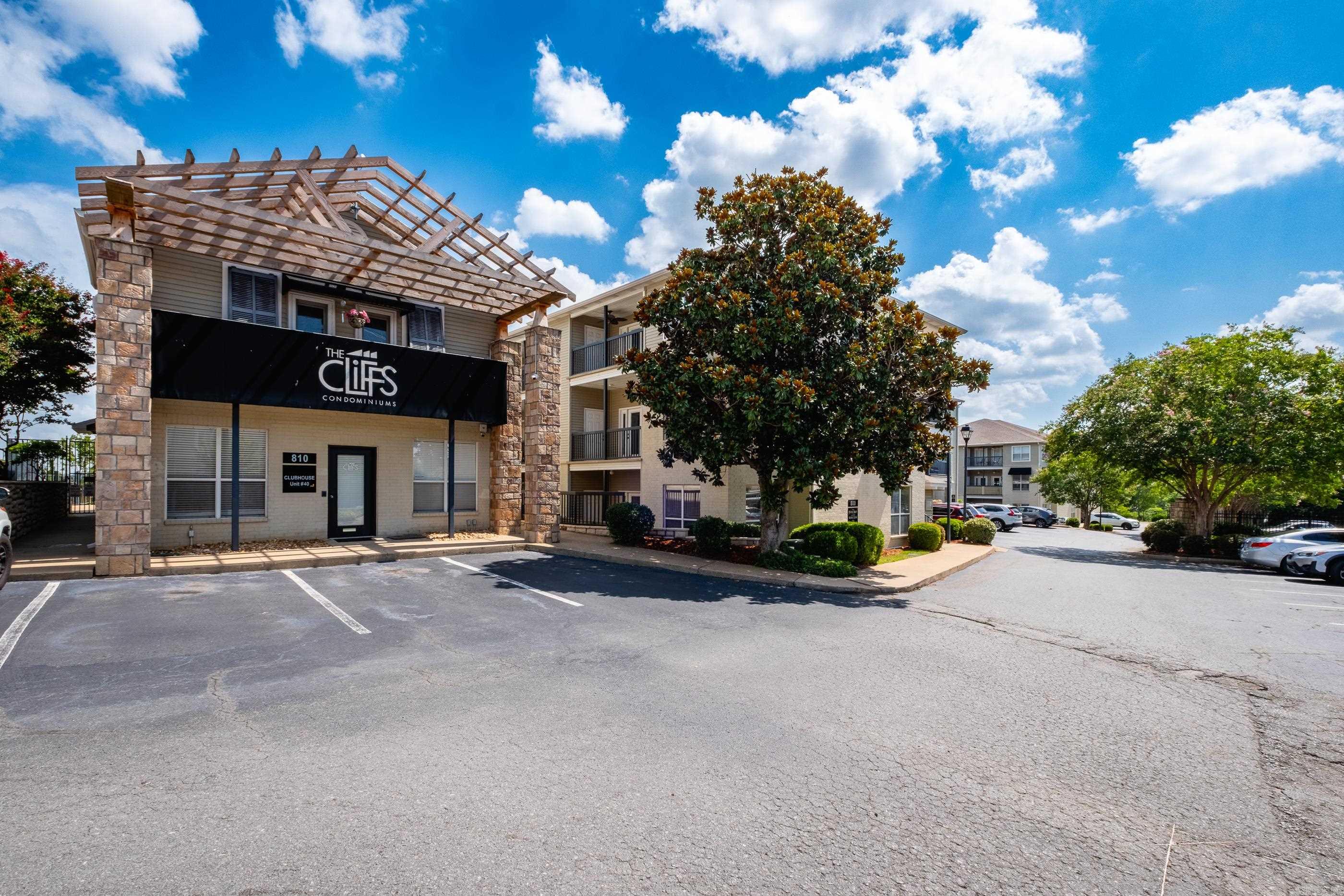 The Cliffs HPR - Residential