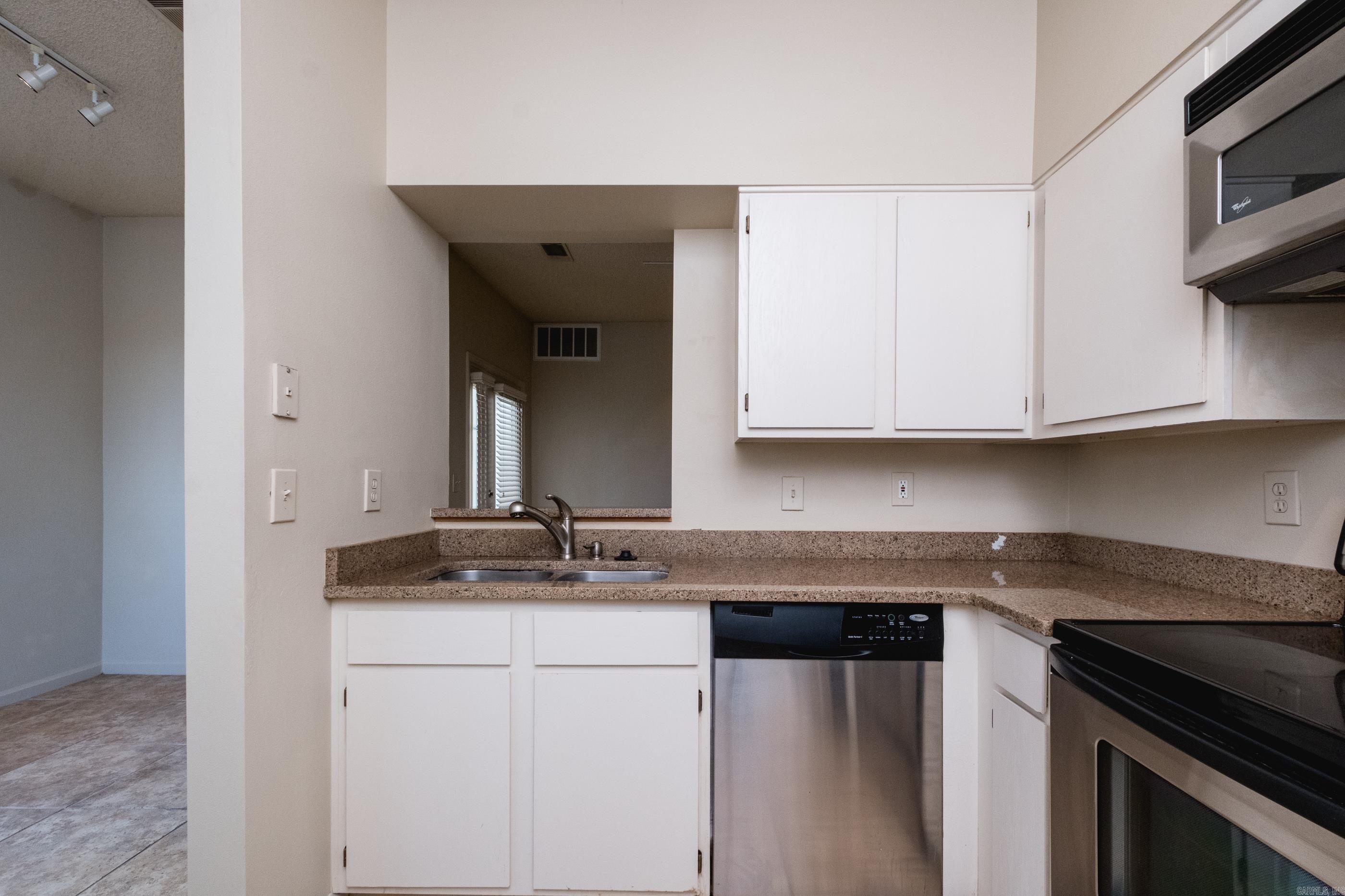 The Cliffs HPR - Residential