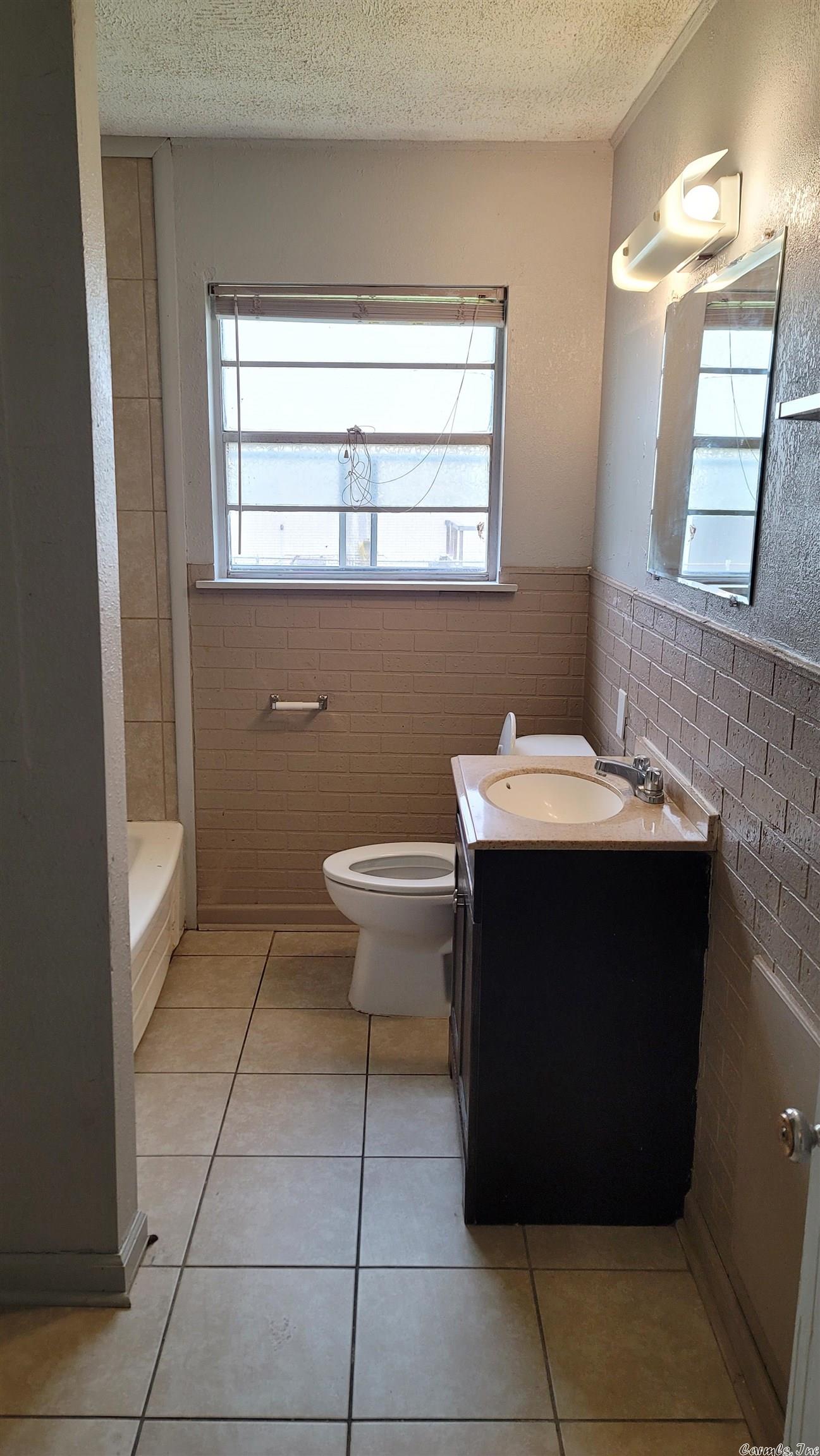 Meadow Park - Residential Lease