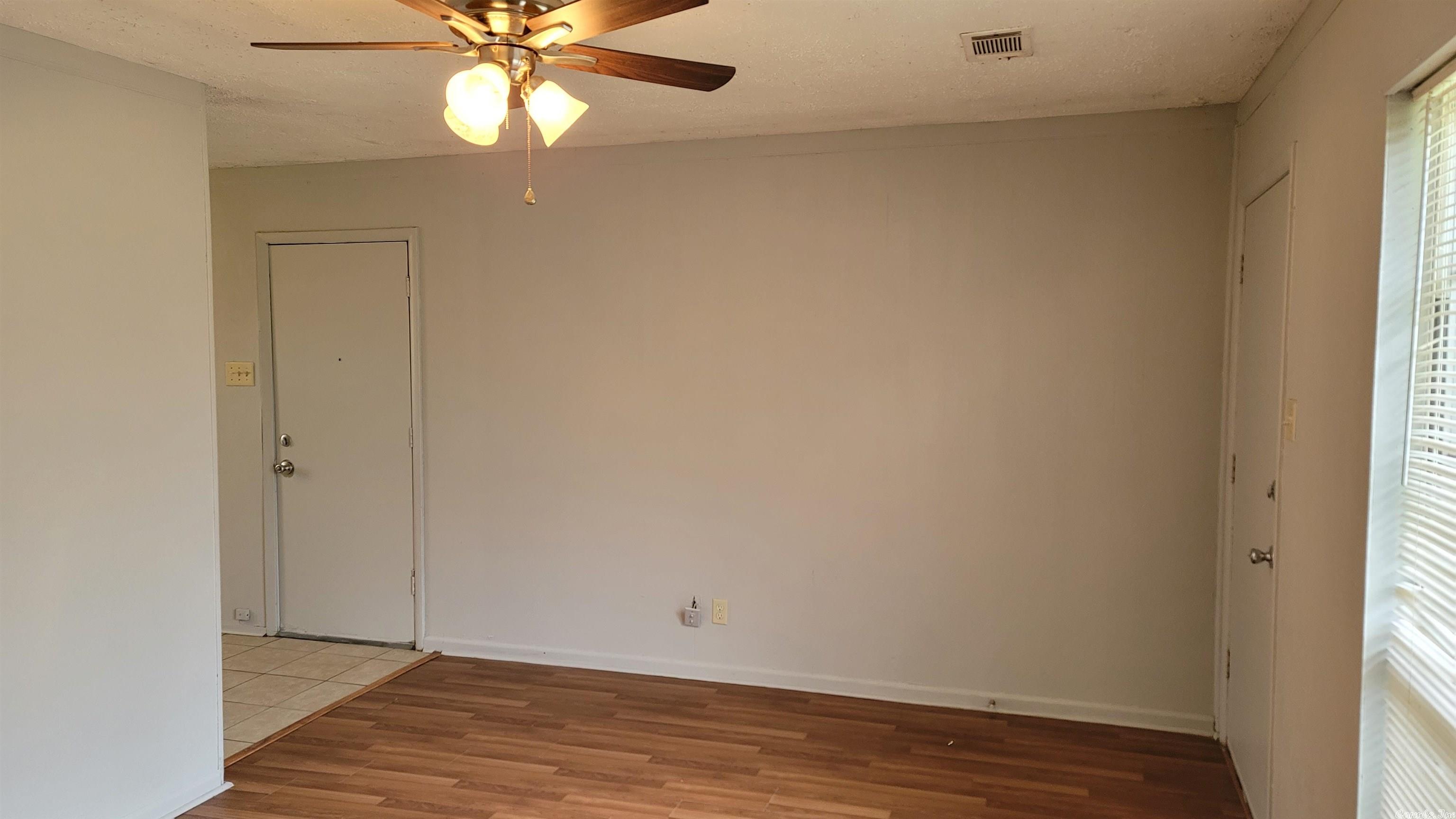 Meadow Park - Residential Lease