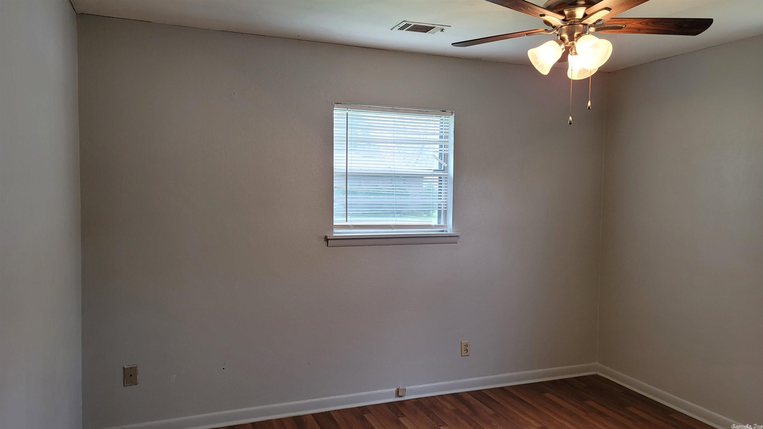 Meadow Park - Residential Lease