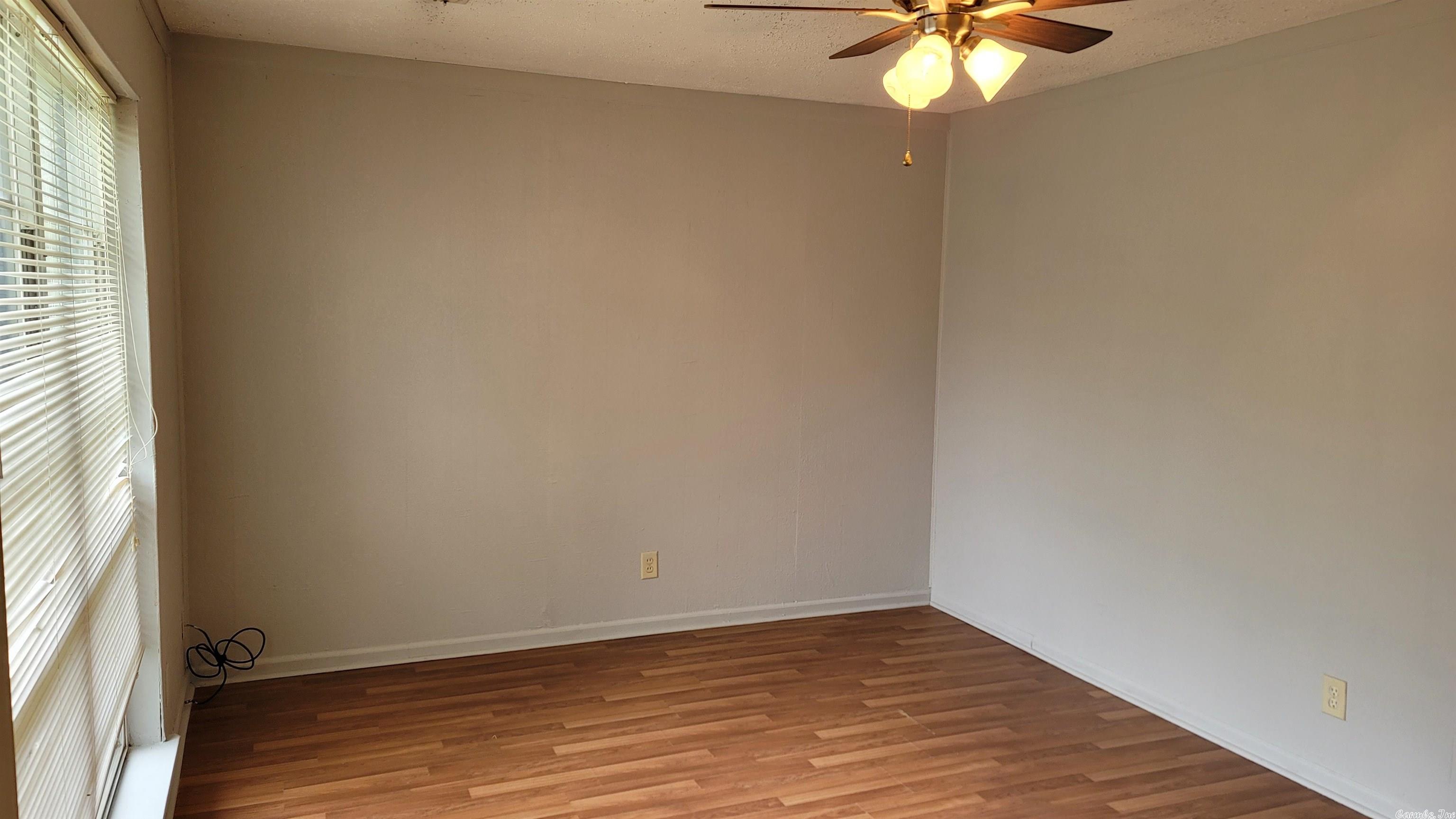 Meadow Park - Residential Lease