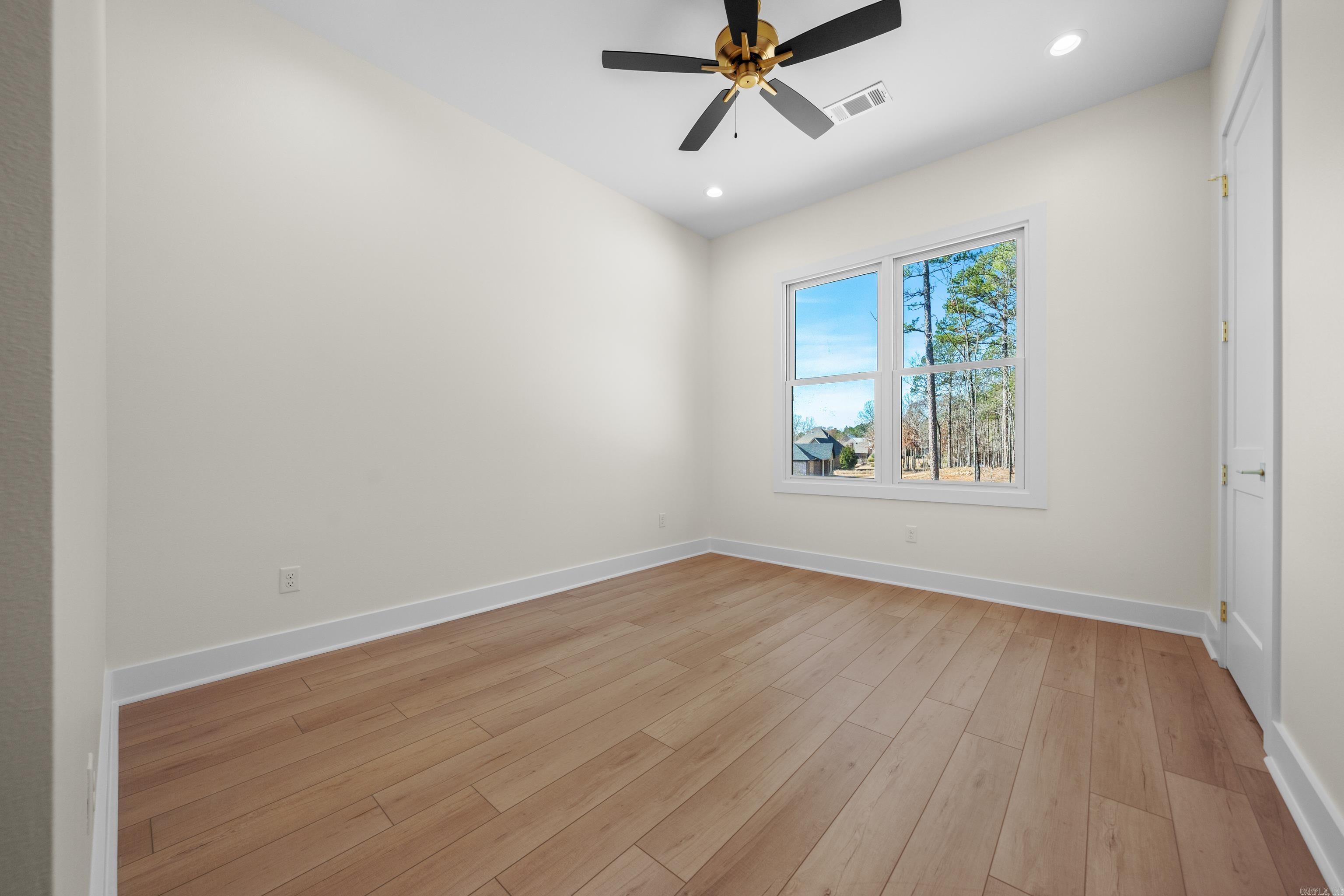 Red Oak Ridge - Residential