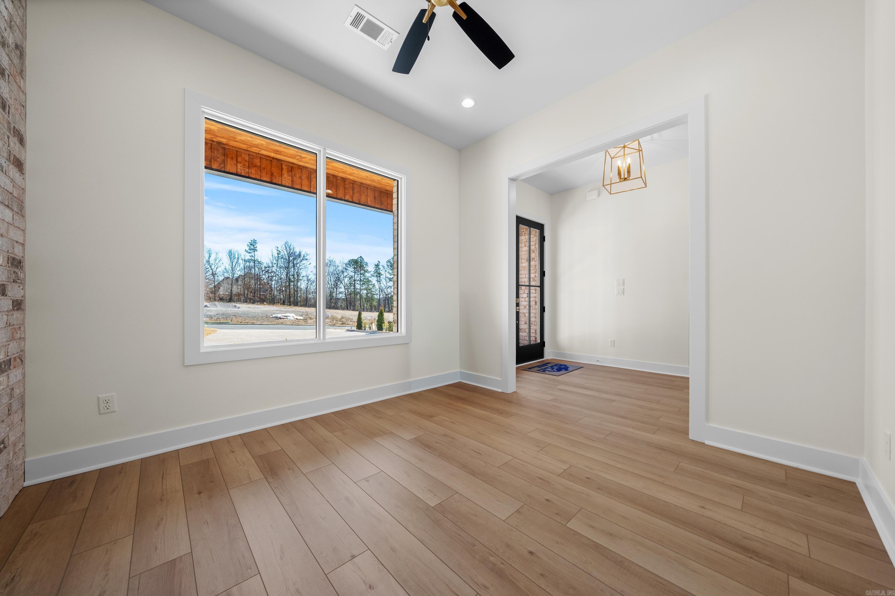 Red Oak Ridge - Residential