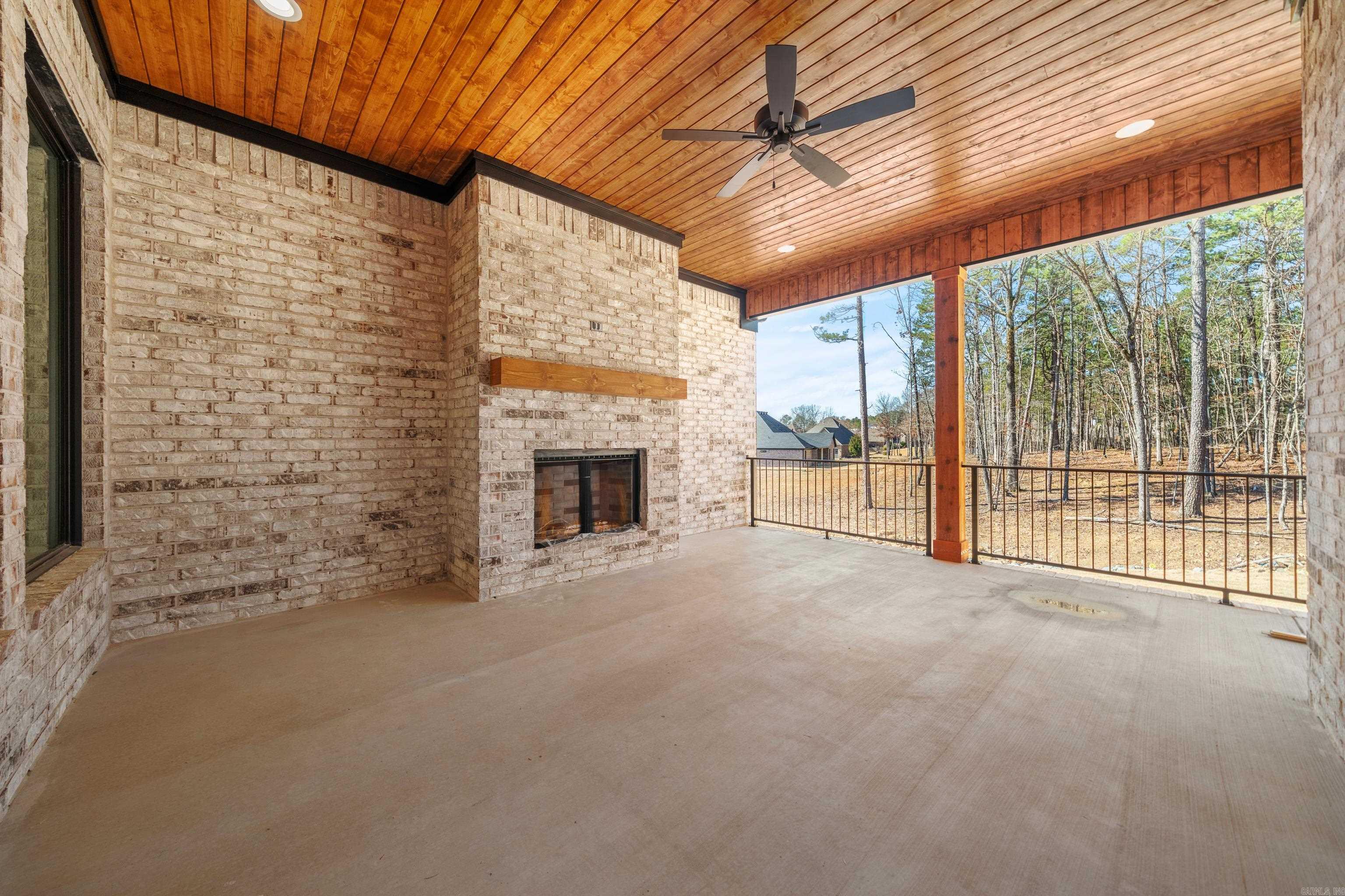 Red Oak Ridge - Residential