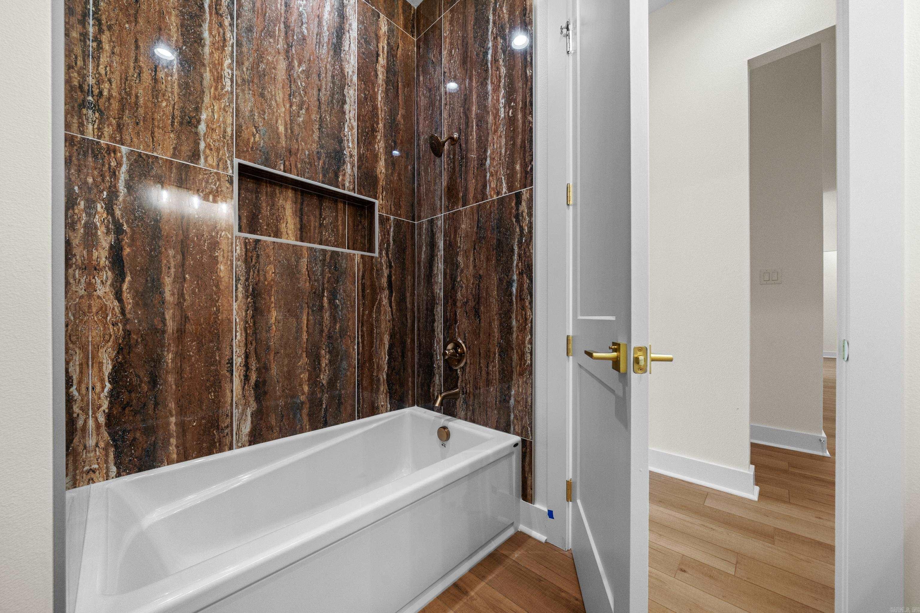 Red Oak Ridge - Residential