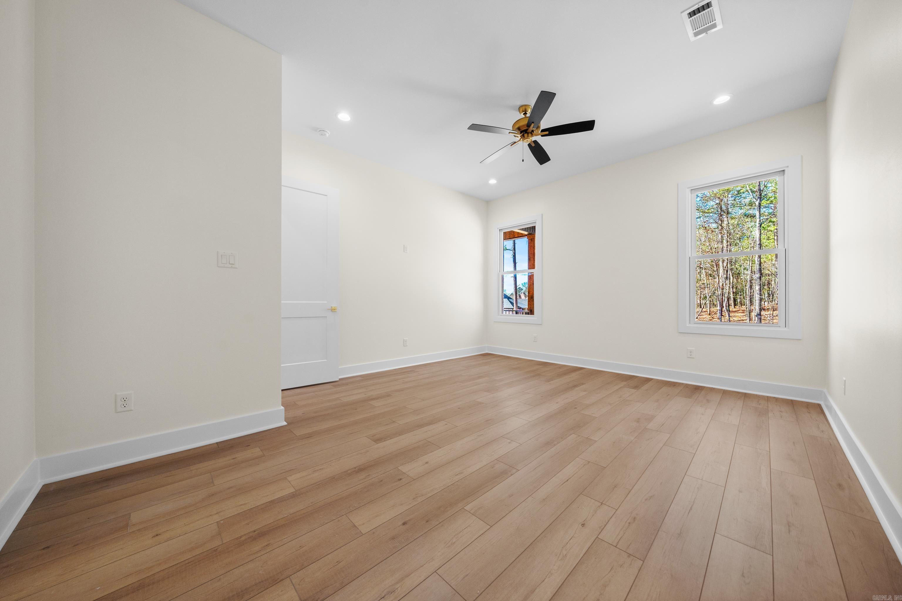 Red Oak Ridge - Residential