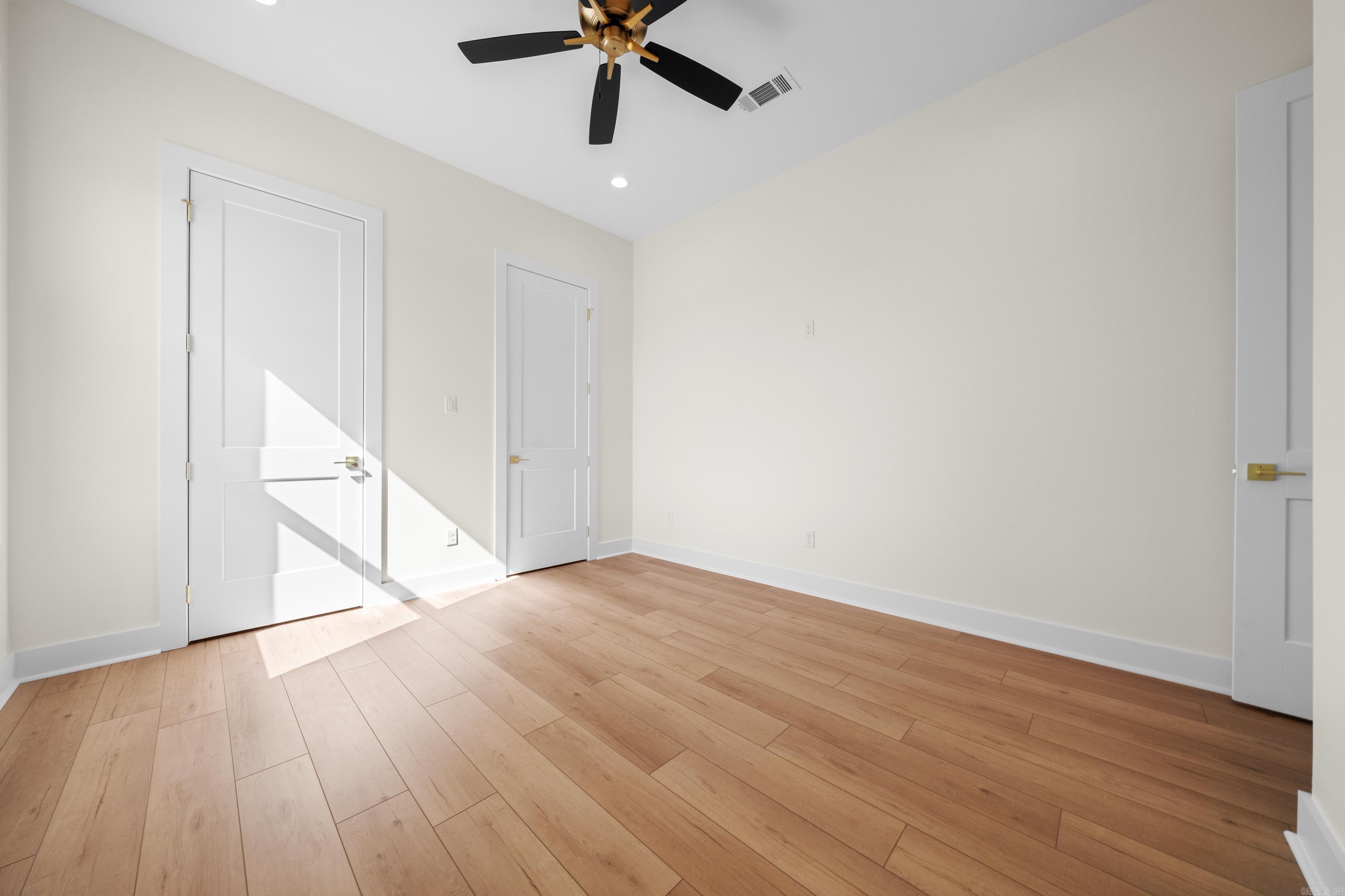 Red Oak Ridge - Residential