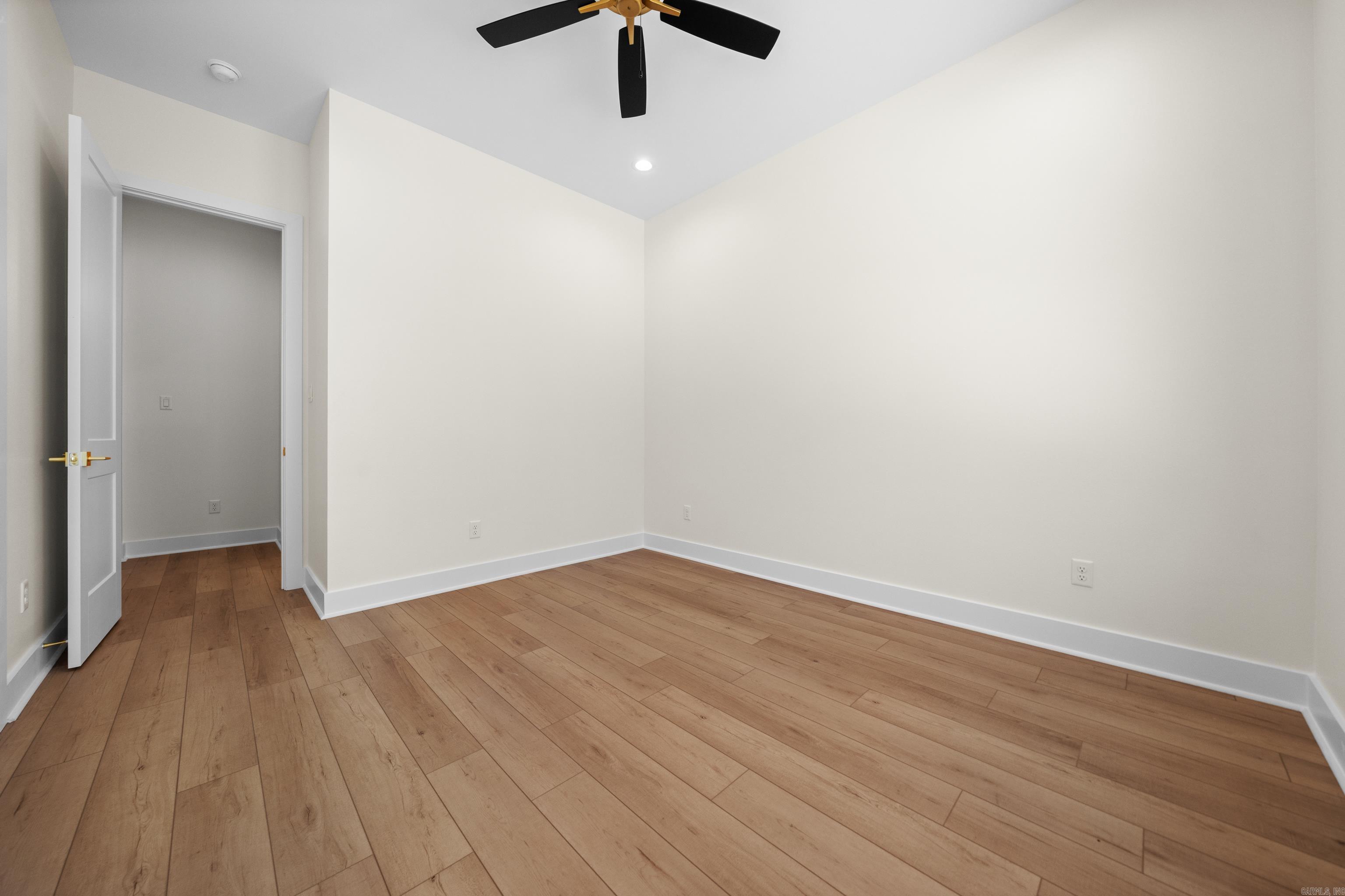 Red Oak Ridge - Residential