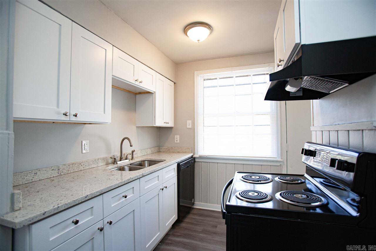 CHERRY & COX - Residential Lease