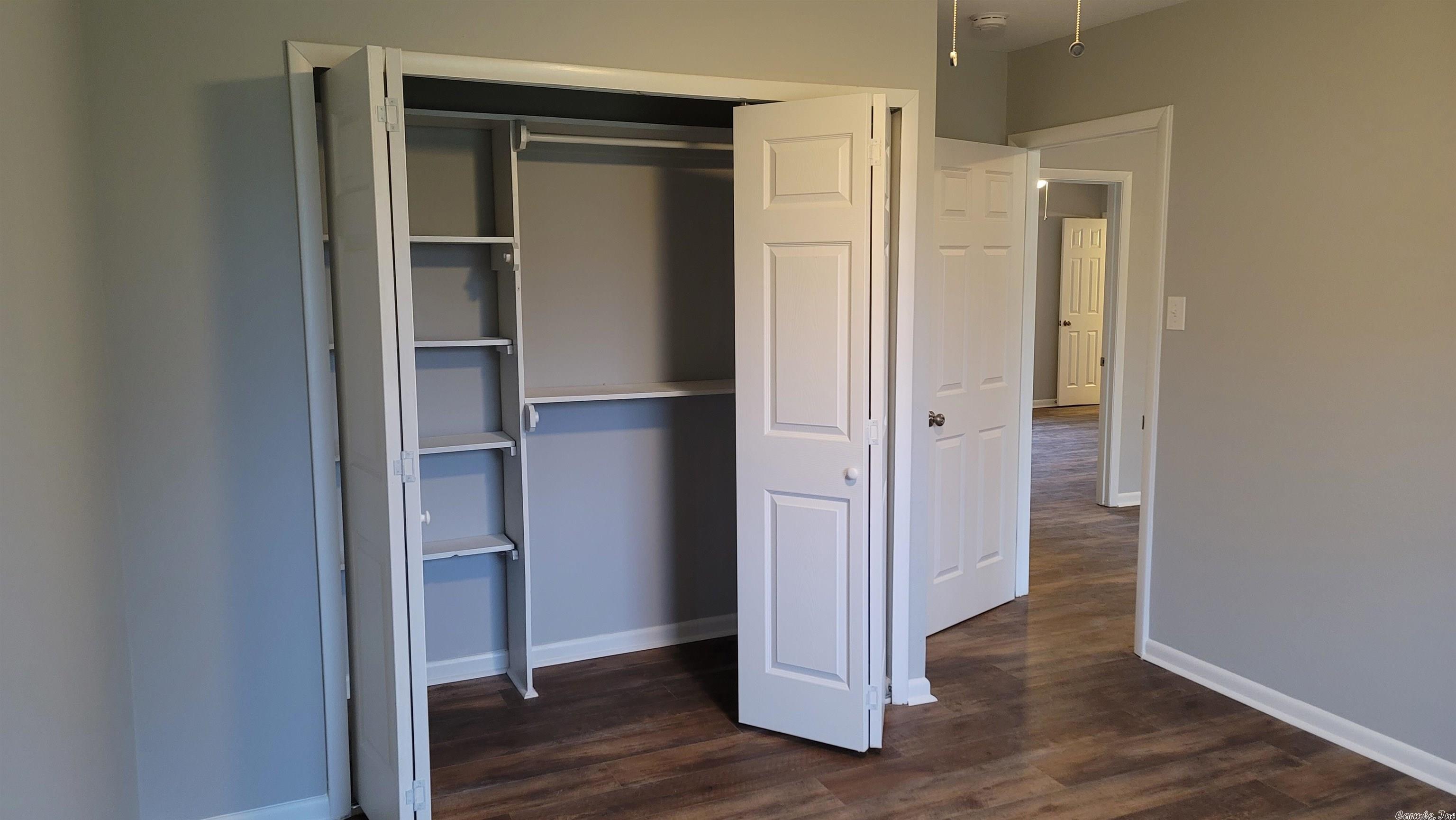 Gravel Ridge - Residential Lease