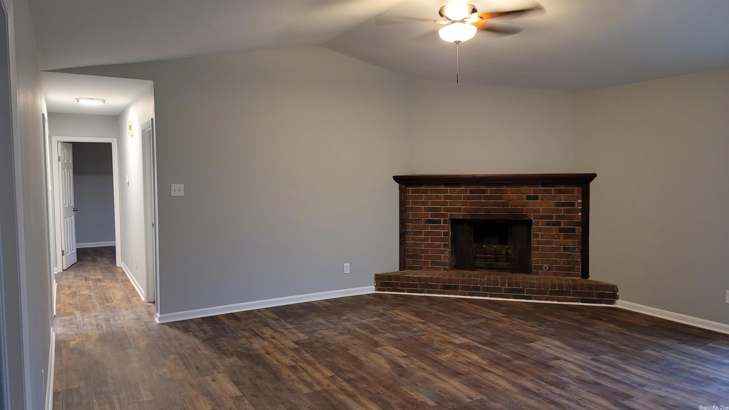 Gravel Ridge - Residential Lease