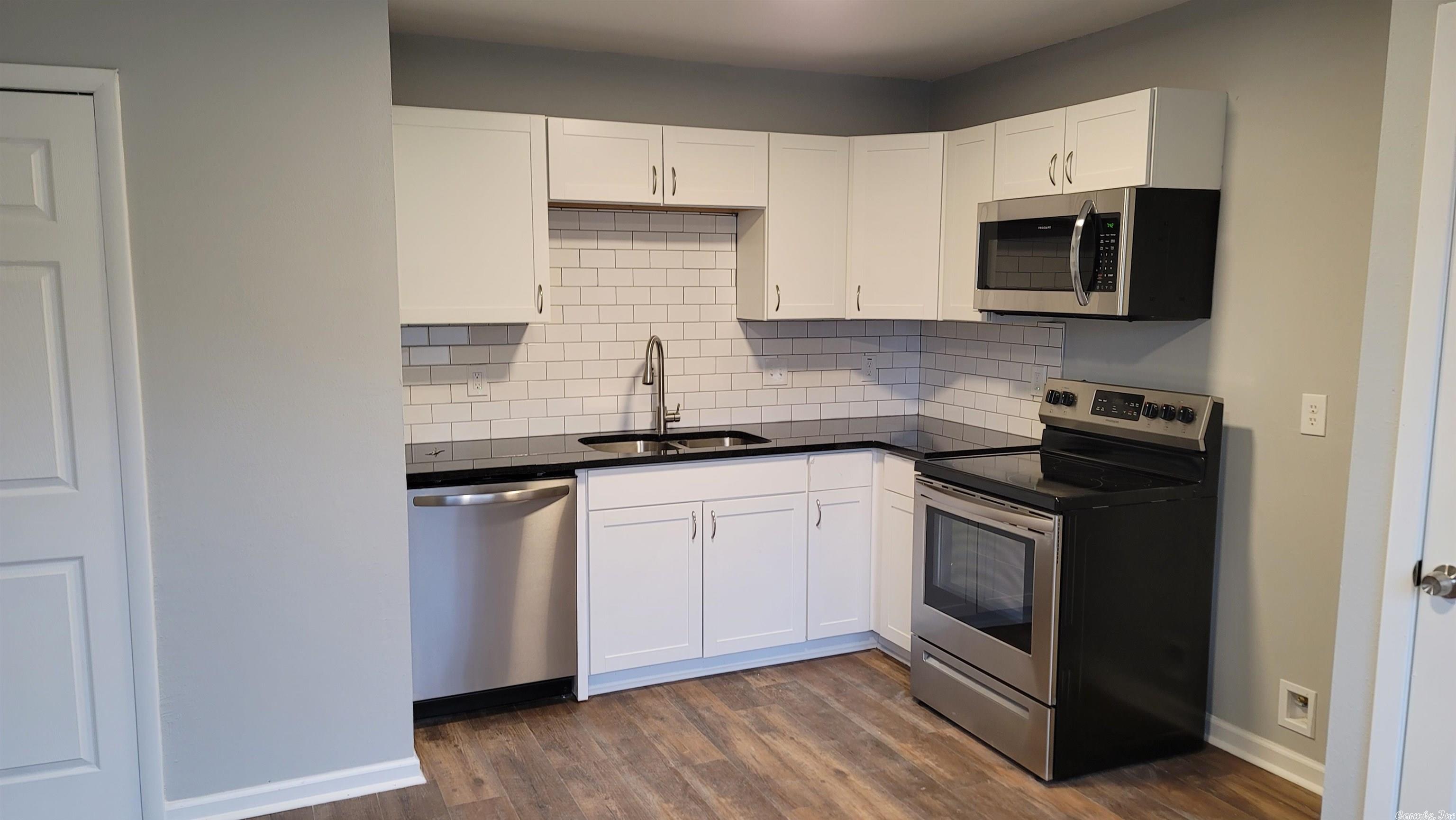 Gravel Ridge - Residential Lease