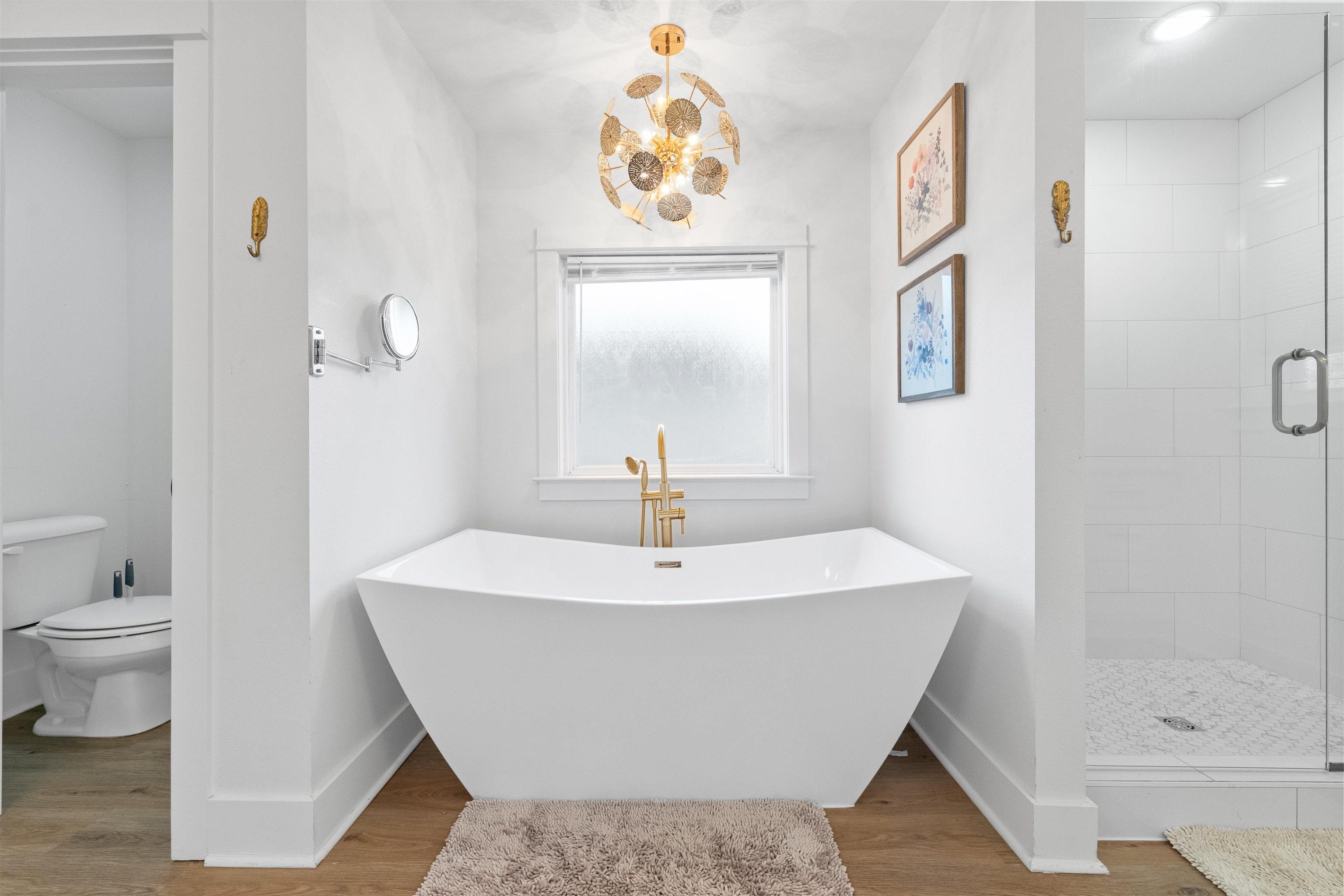 OAK SHADOWS - Residential