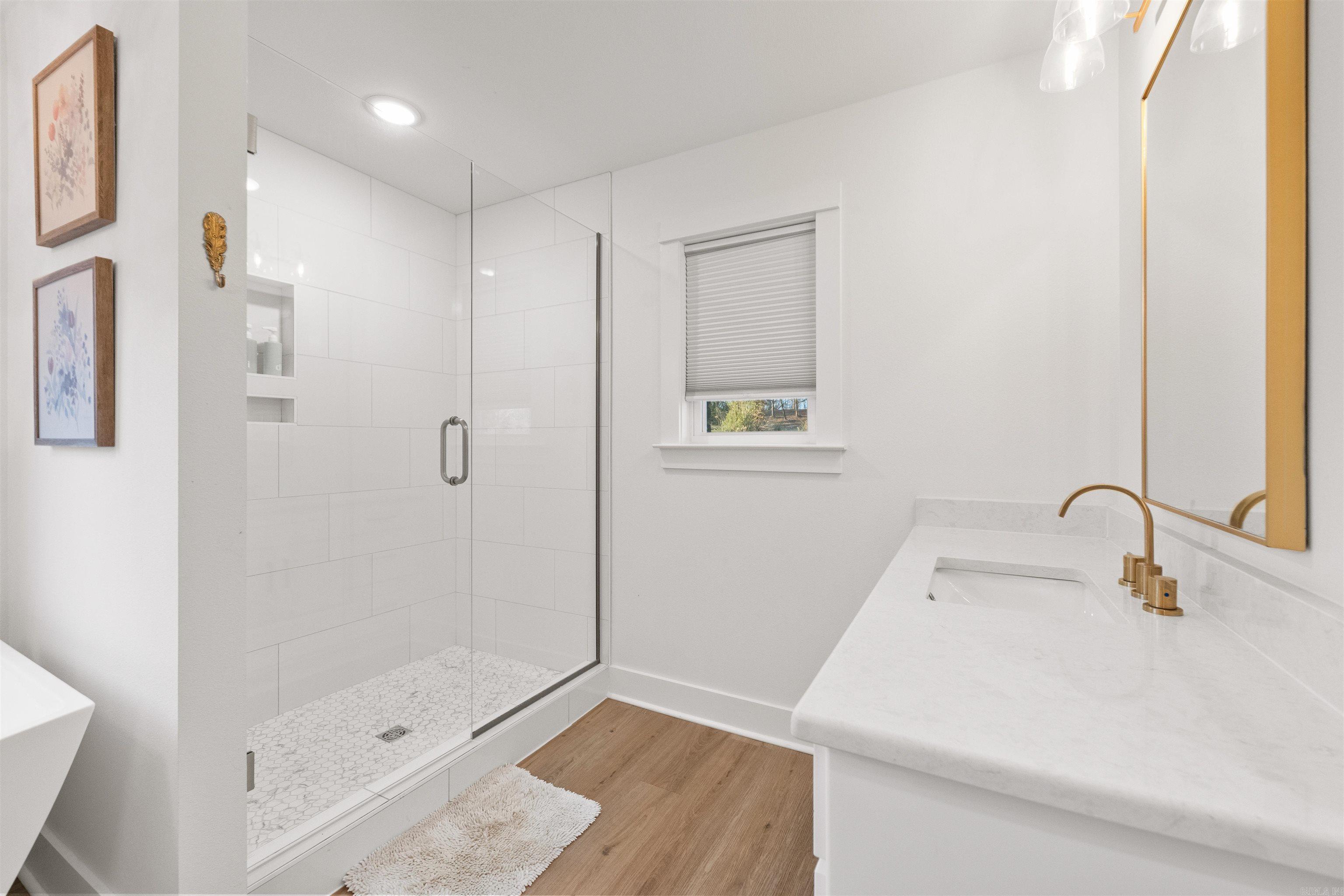 OAK SHADOWS - Residential