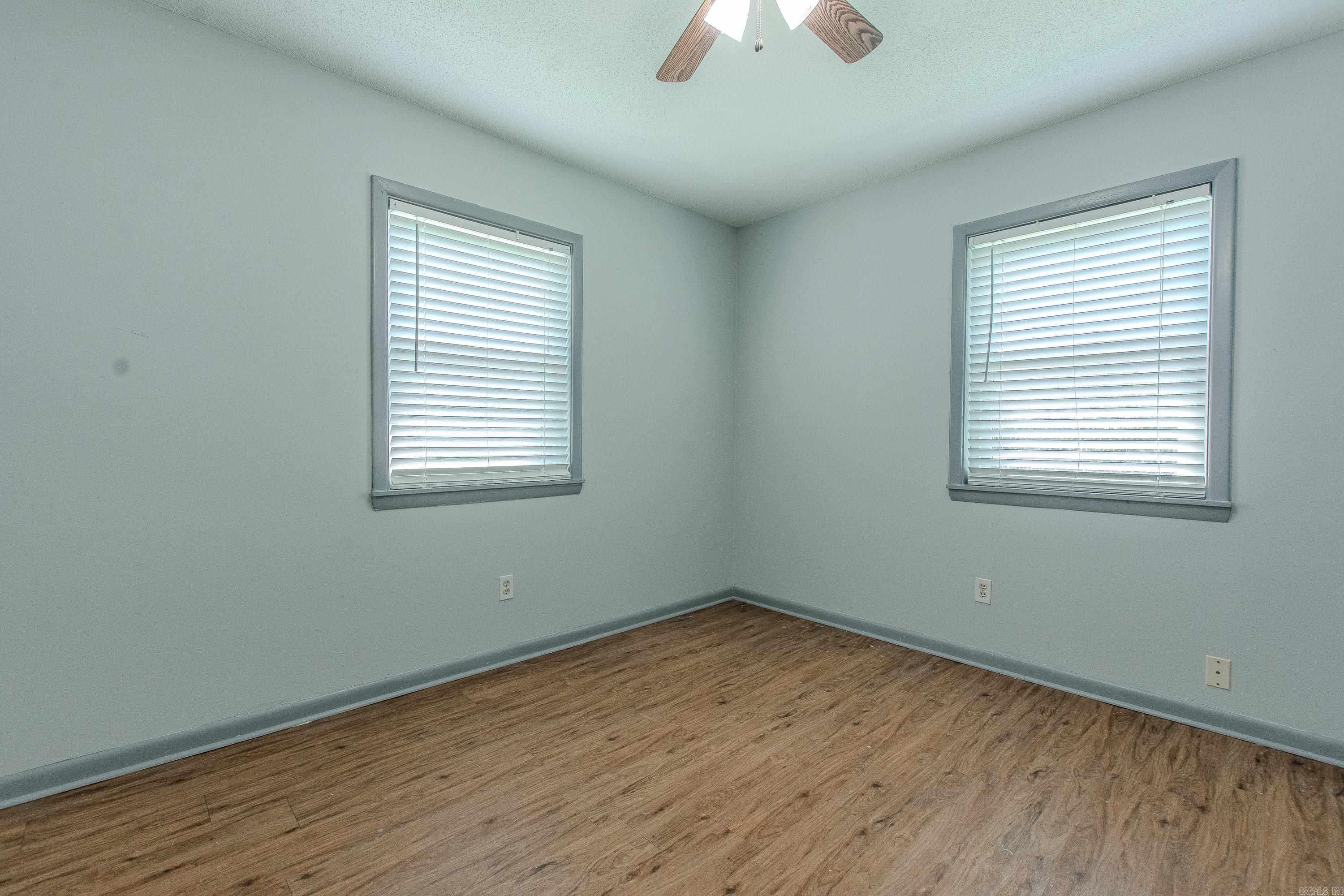 MEADOWBROOK - Residential