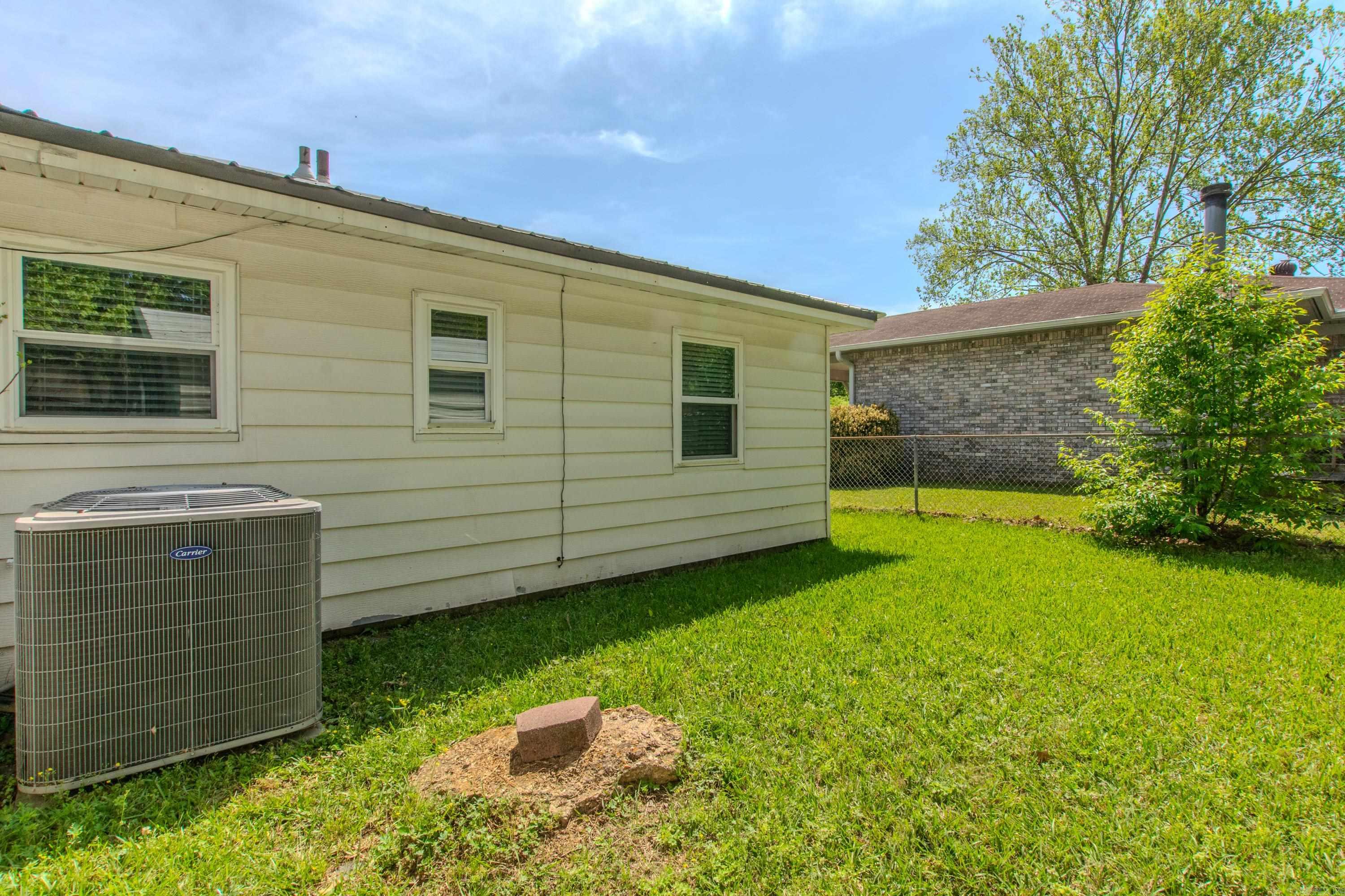 MEADOWBROOK - Residential