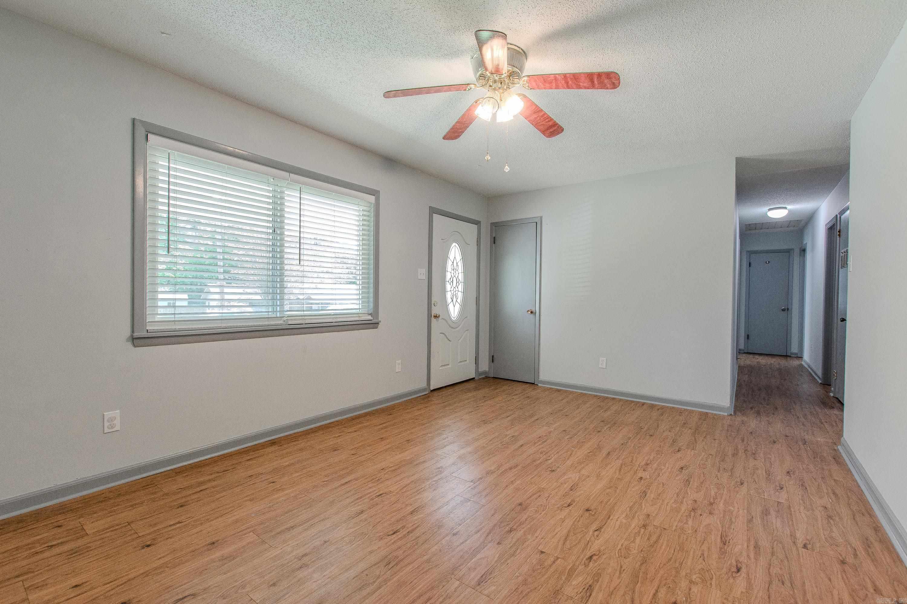 MEADOWBROOK - Residential