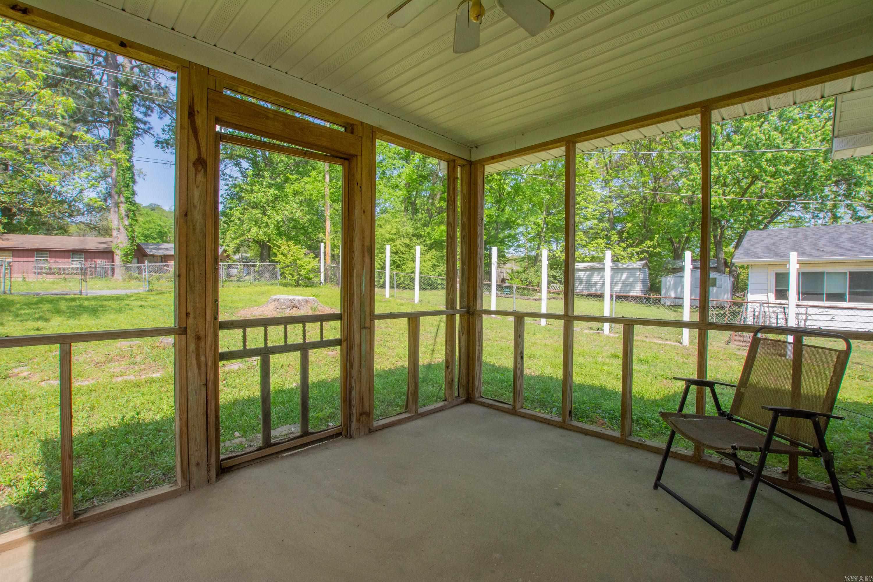 MEADOWBROOK - Residential