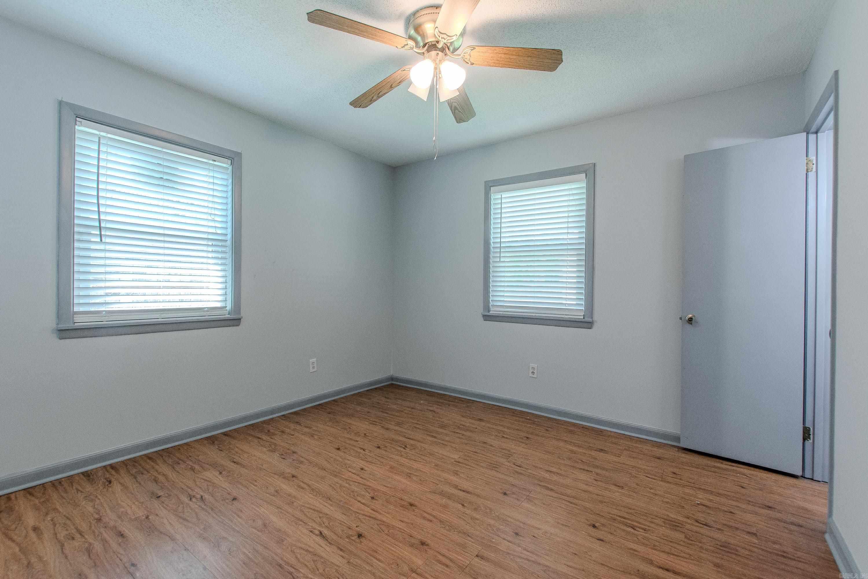 MEADOWBROOK - Residential