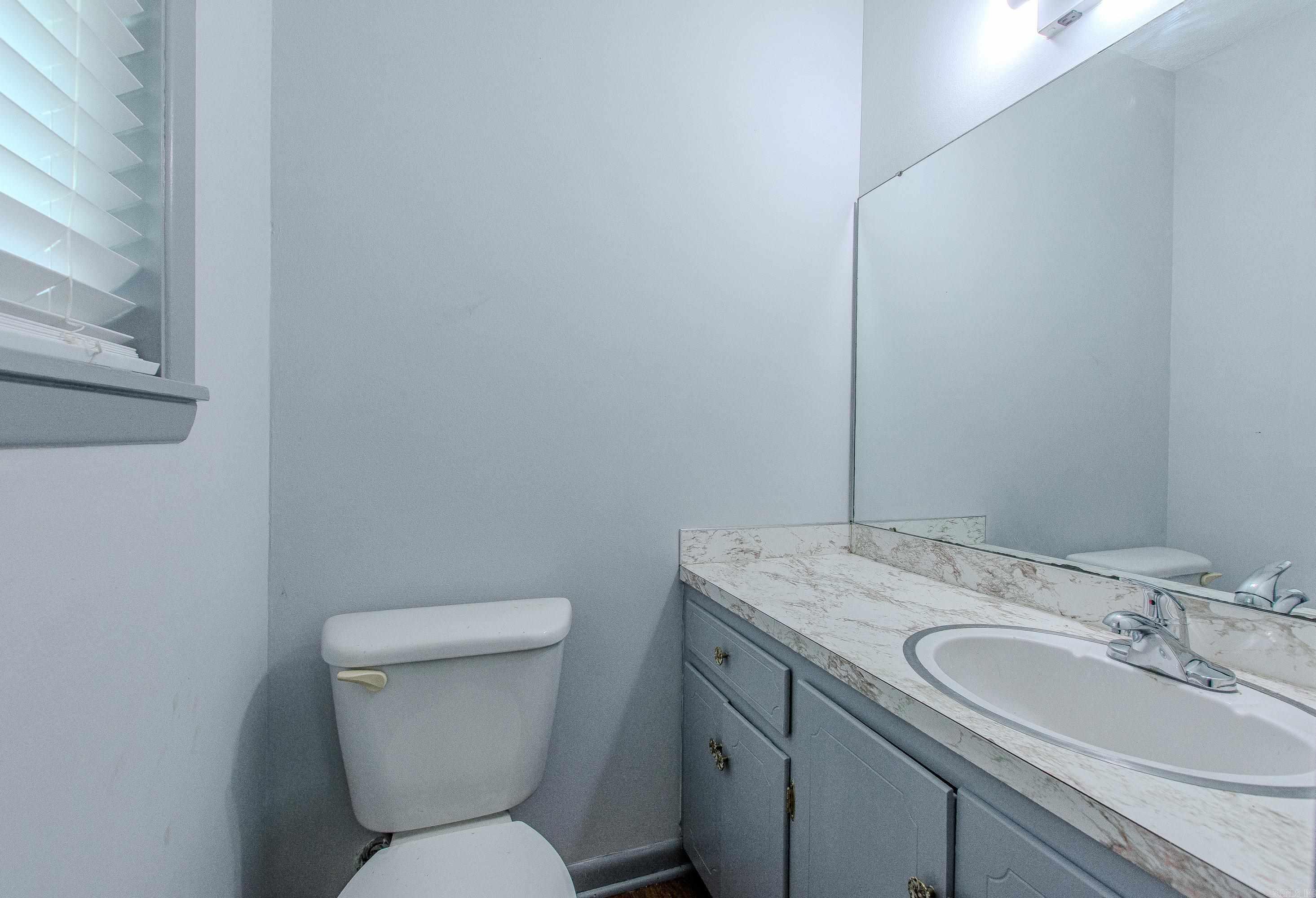 MEADOWBROOK - Residential