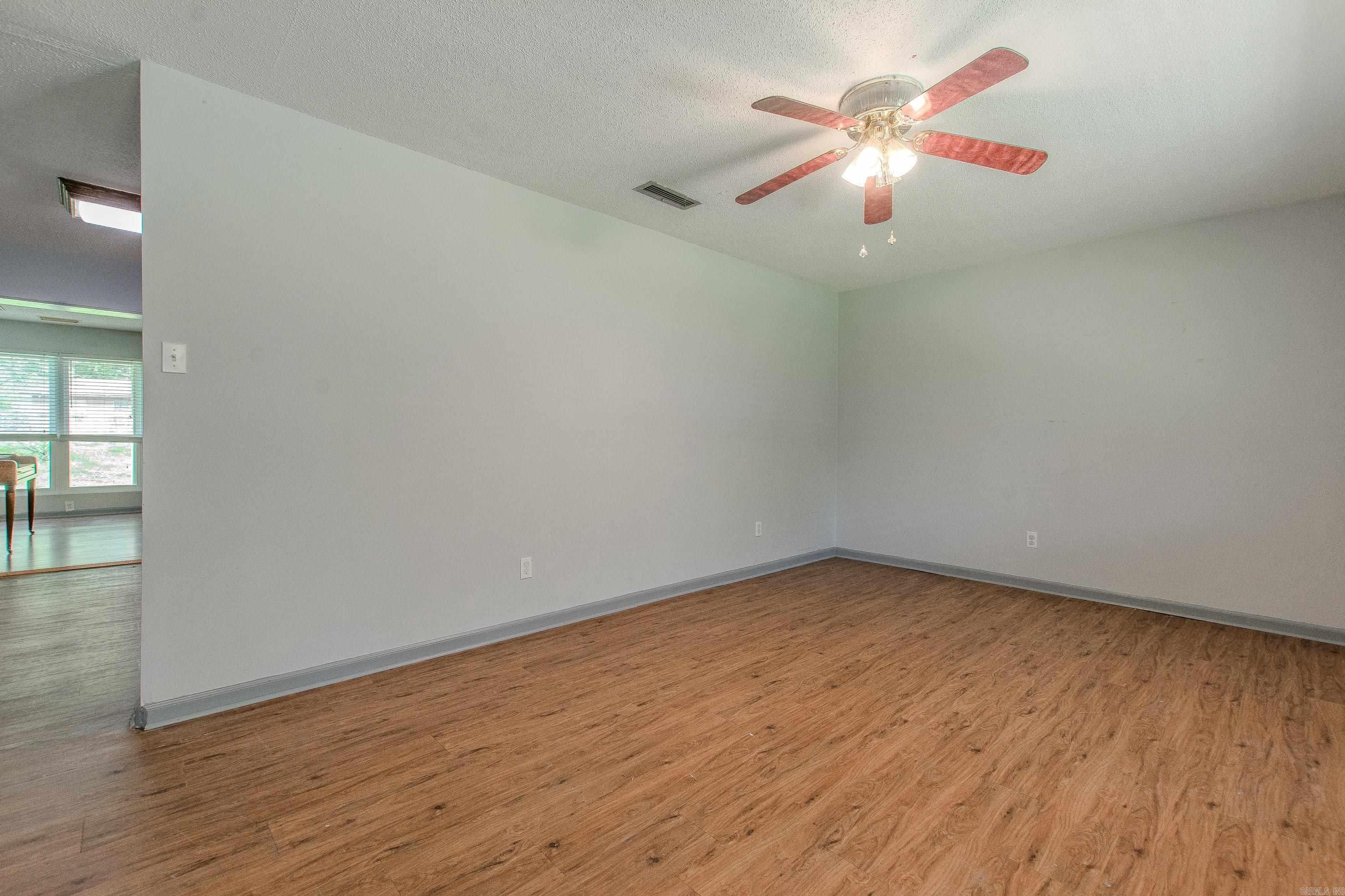 MEADOWBROOK - Residential