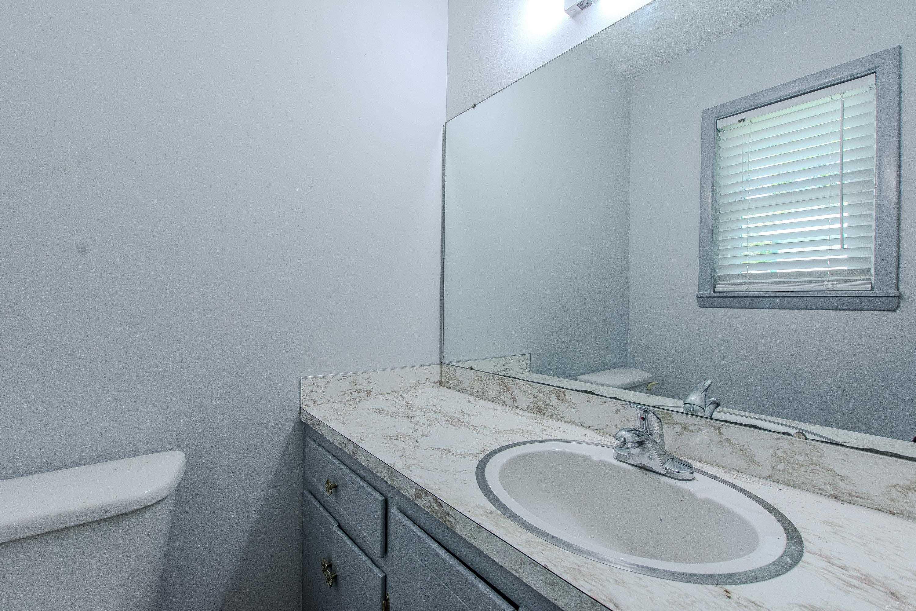 MEADOWBROOK - Residential