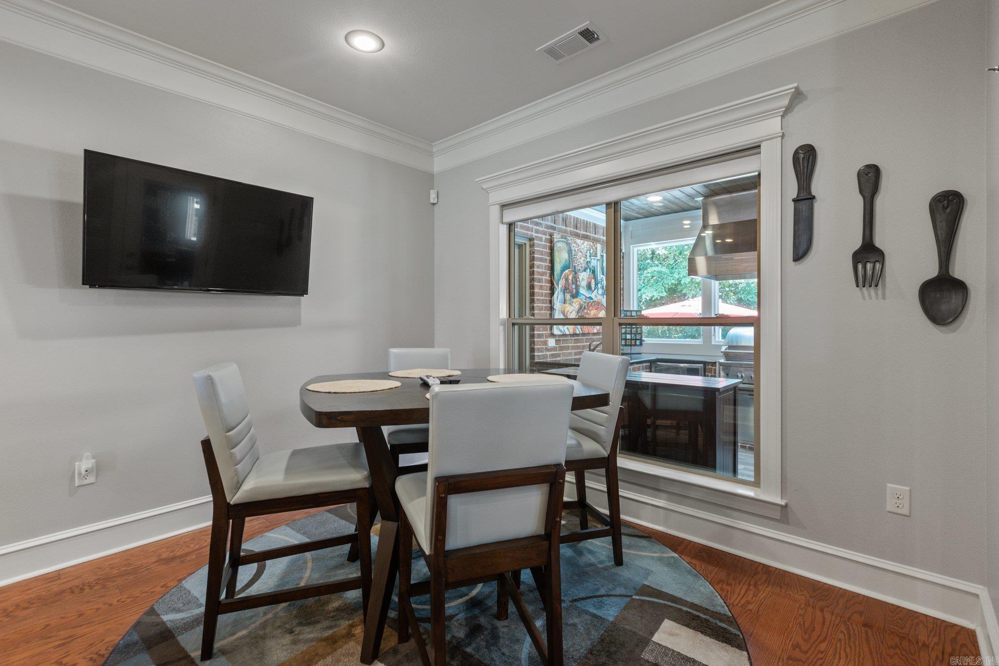 WOODLANDS EDGE - Residential