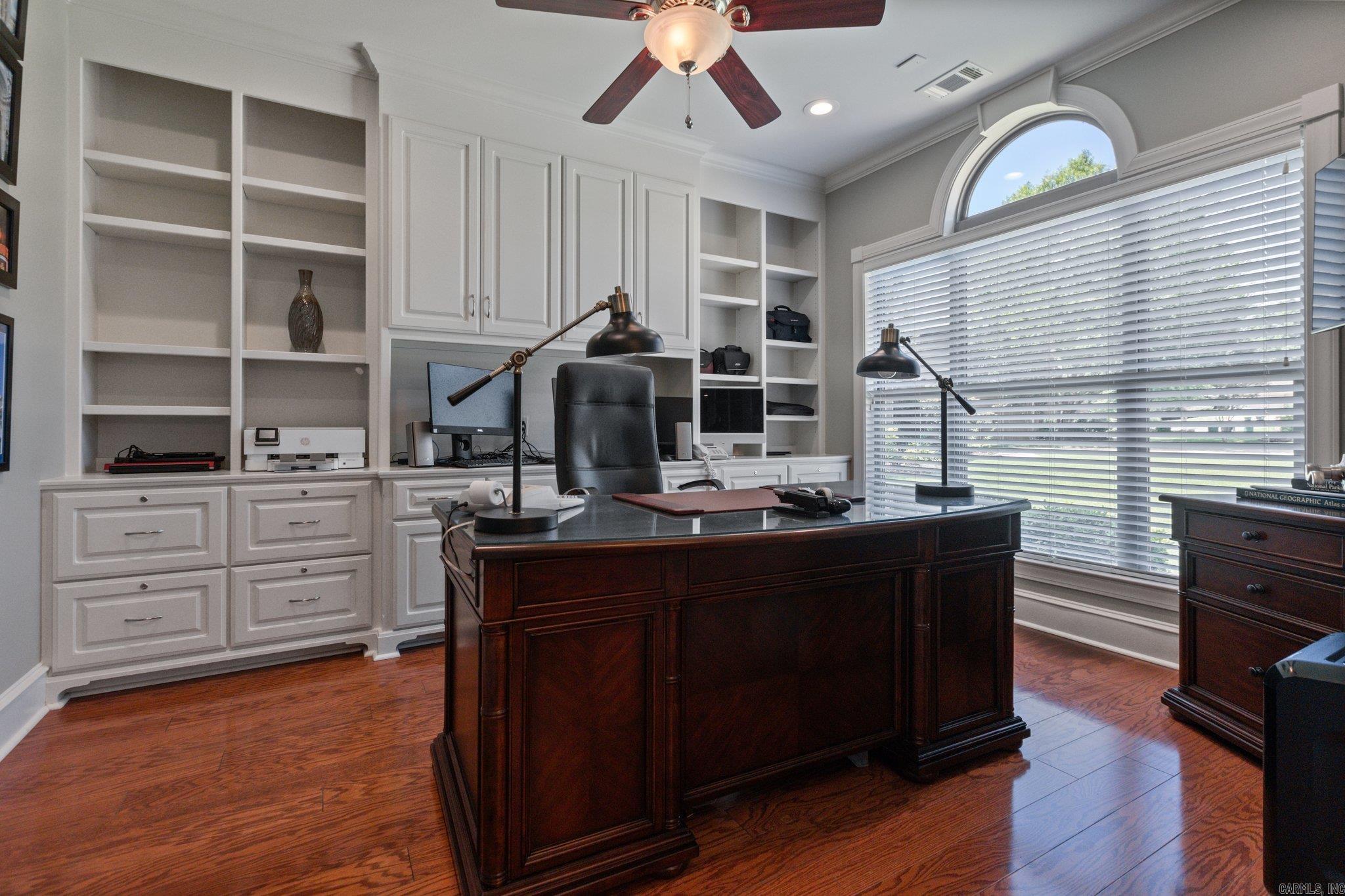 WOODLANDS EDGE - Residential