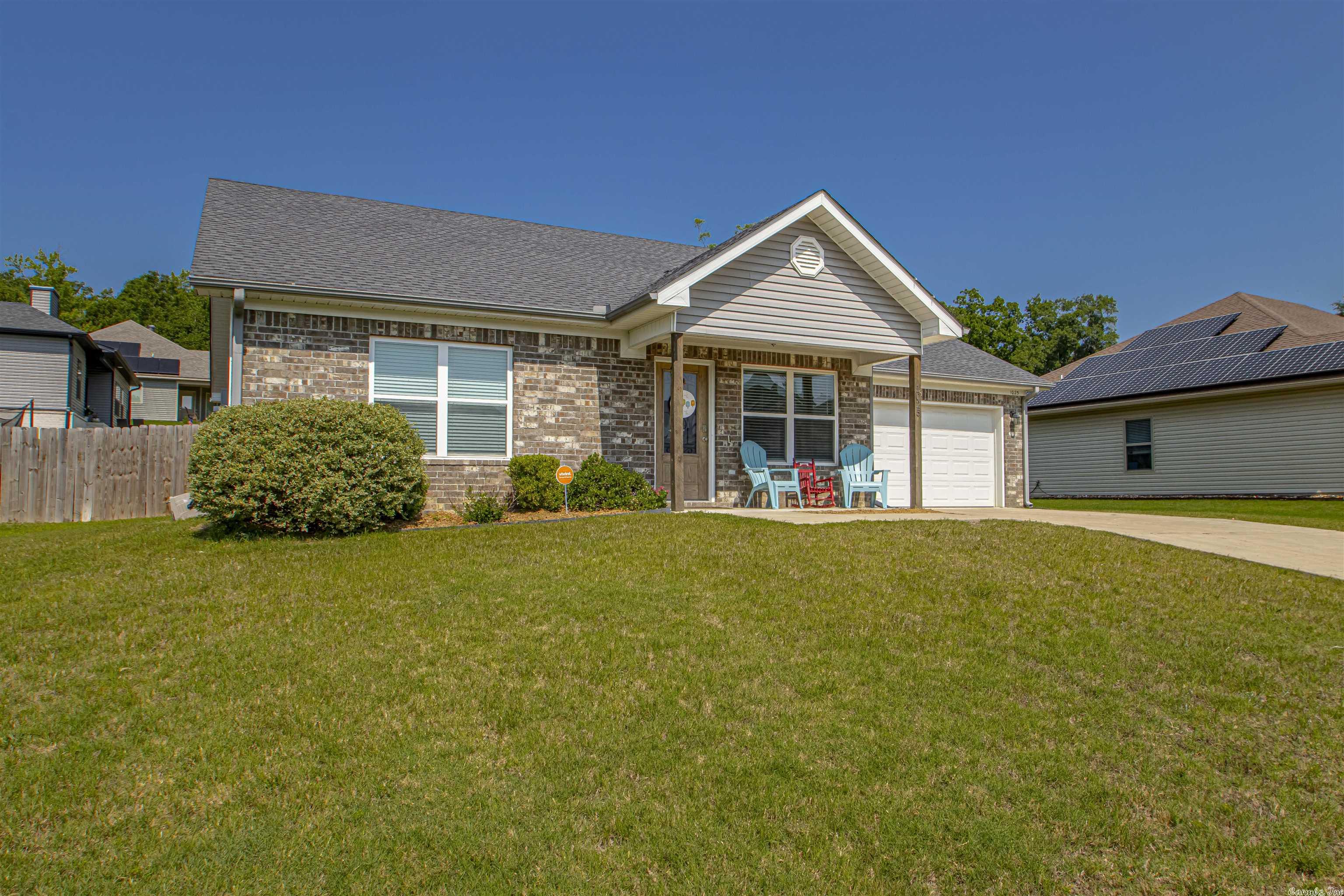 HERITAGE HEIGHTS - Residential