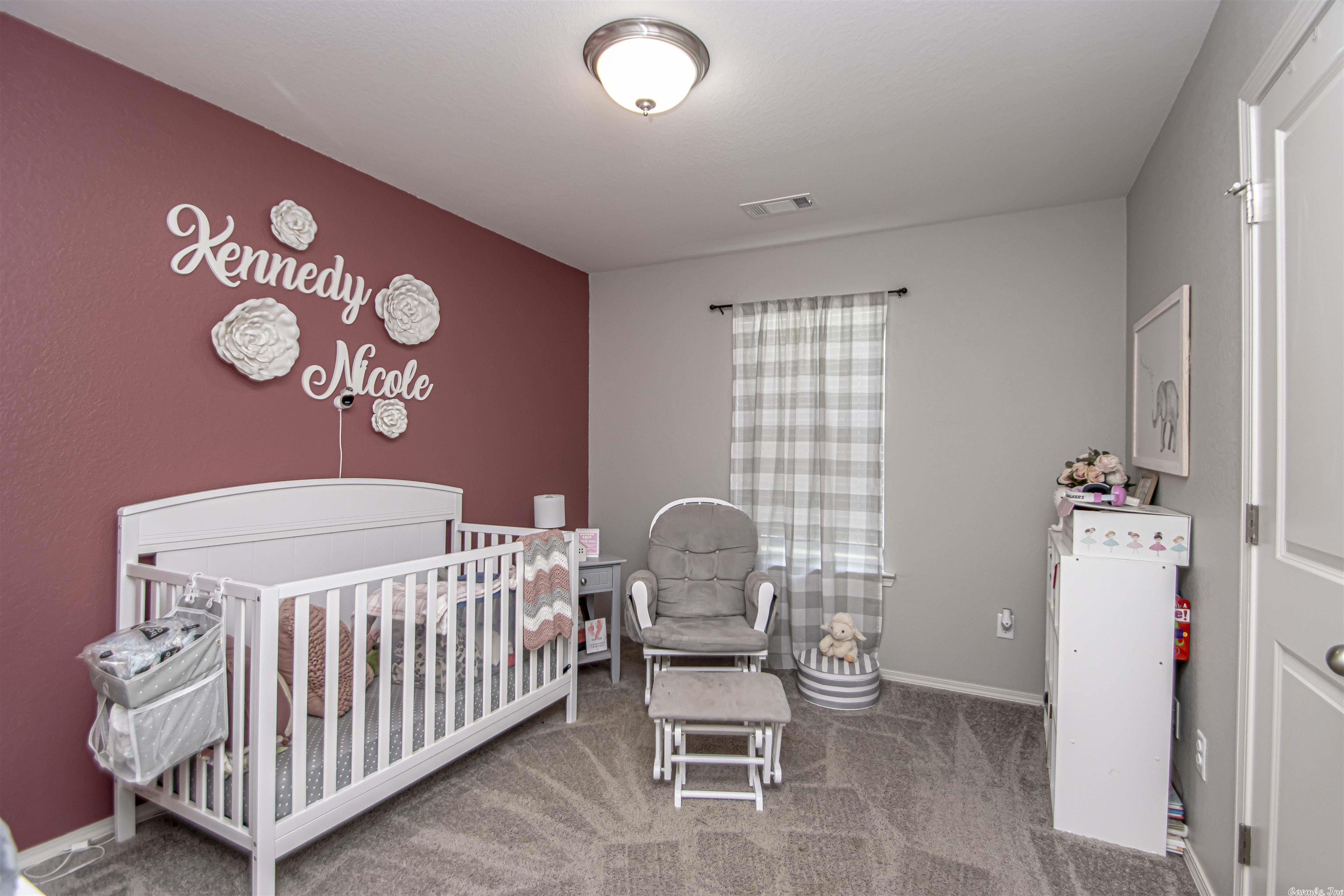 HERITAGE HEIGHTS - Residential