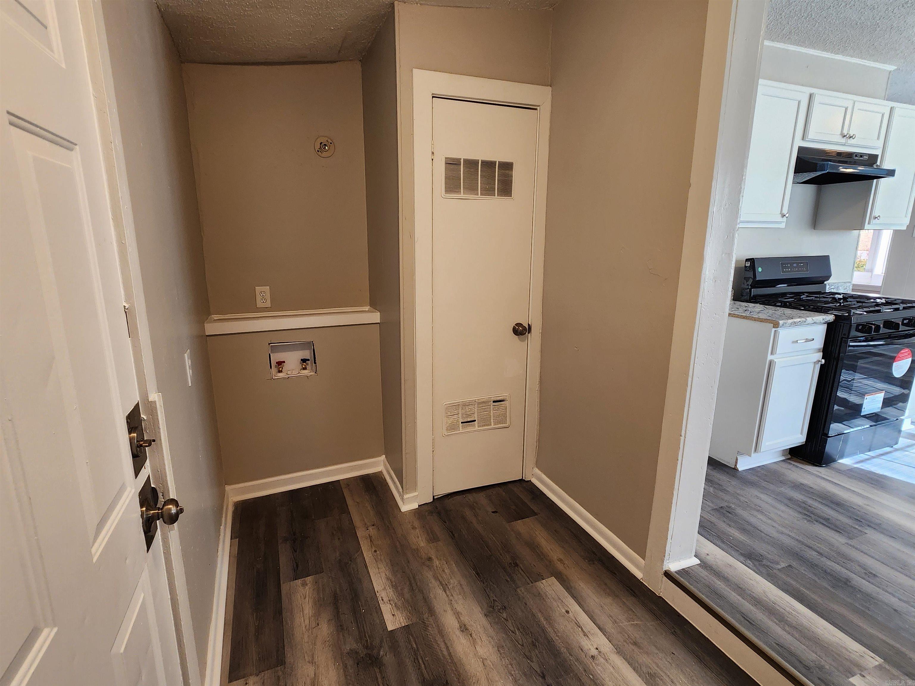 PINE FOREST - Residential