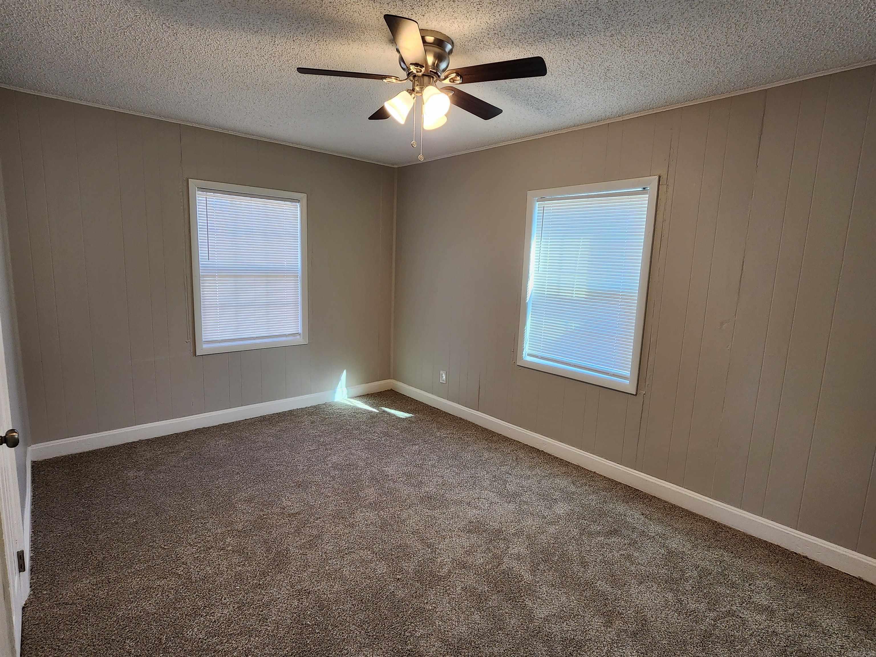 PINE FOREST - Residential