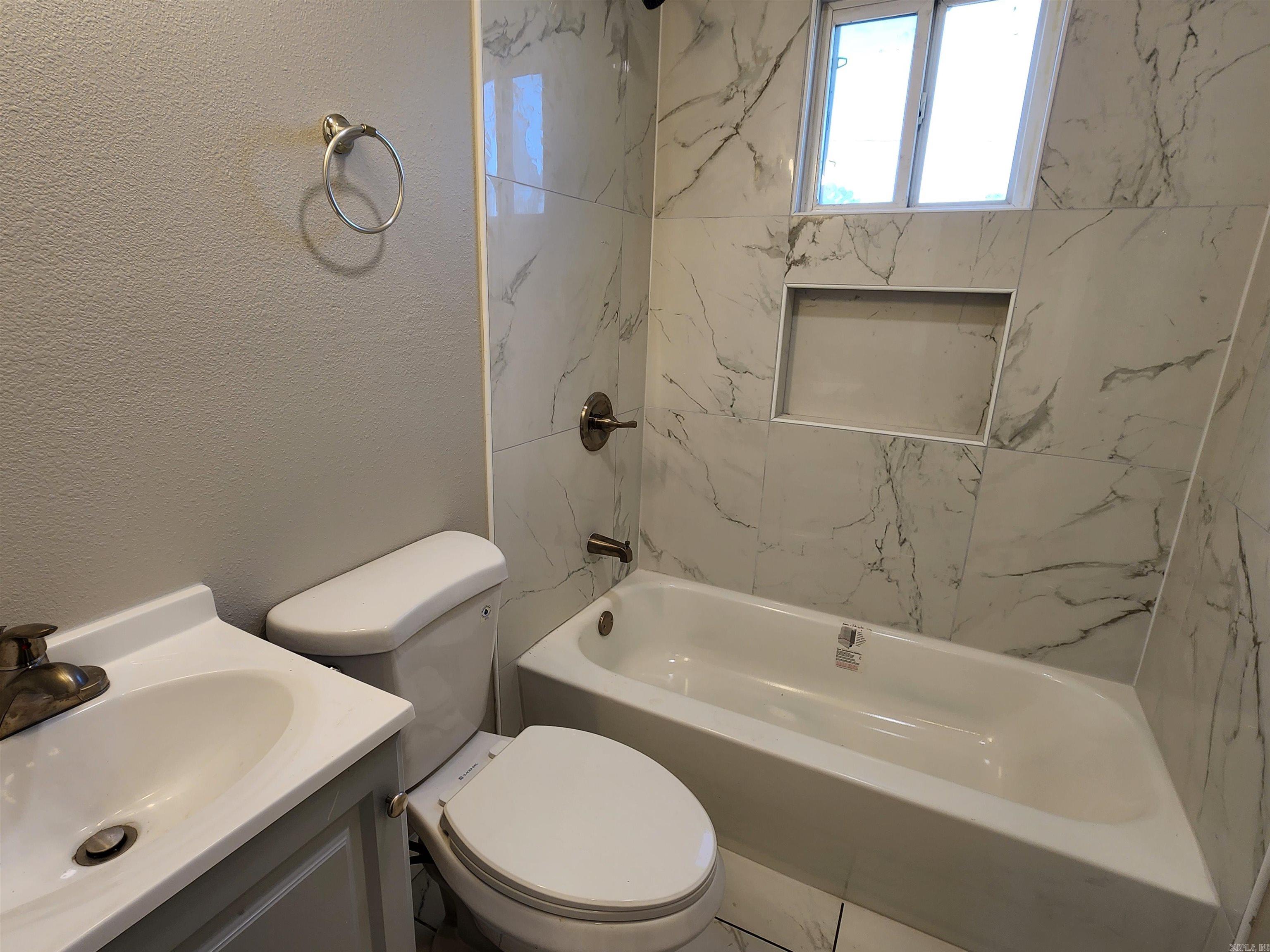 PINE FOREST - Residential