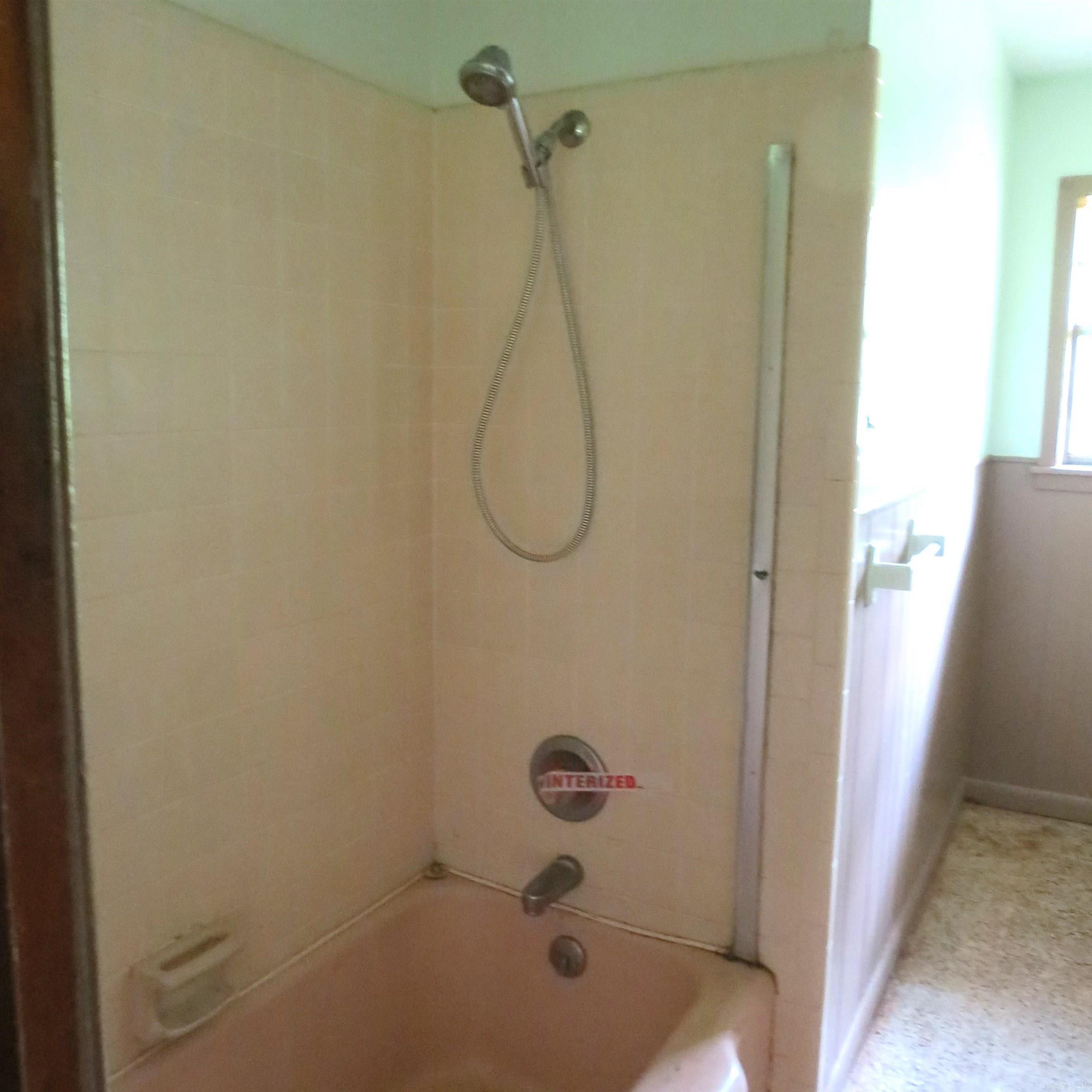 JAMESTOWN RES ANNEX ADD - Residential