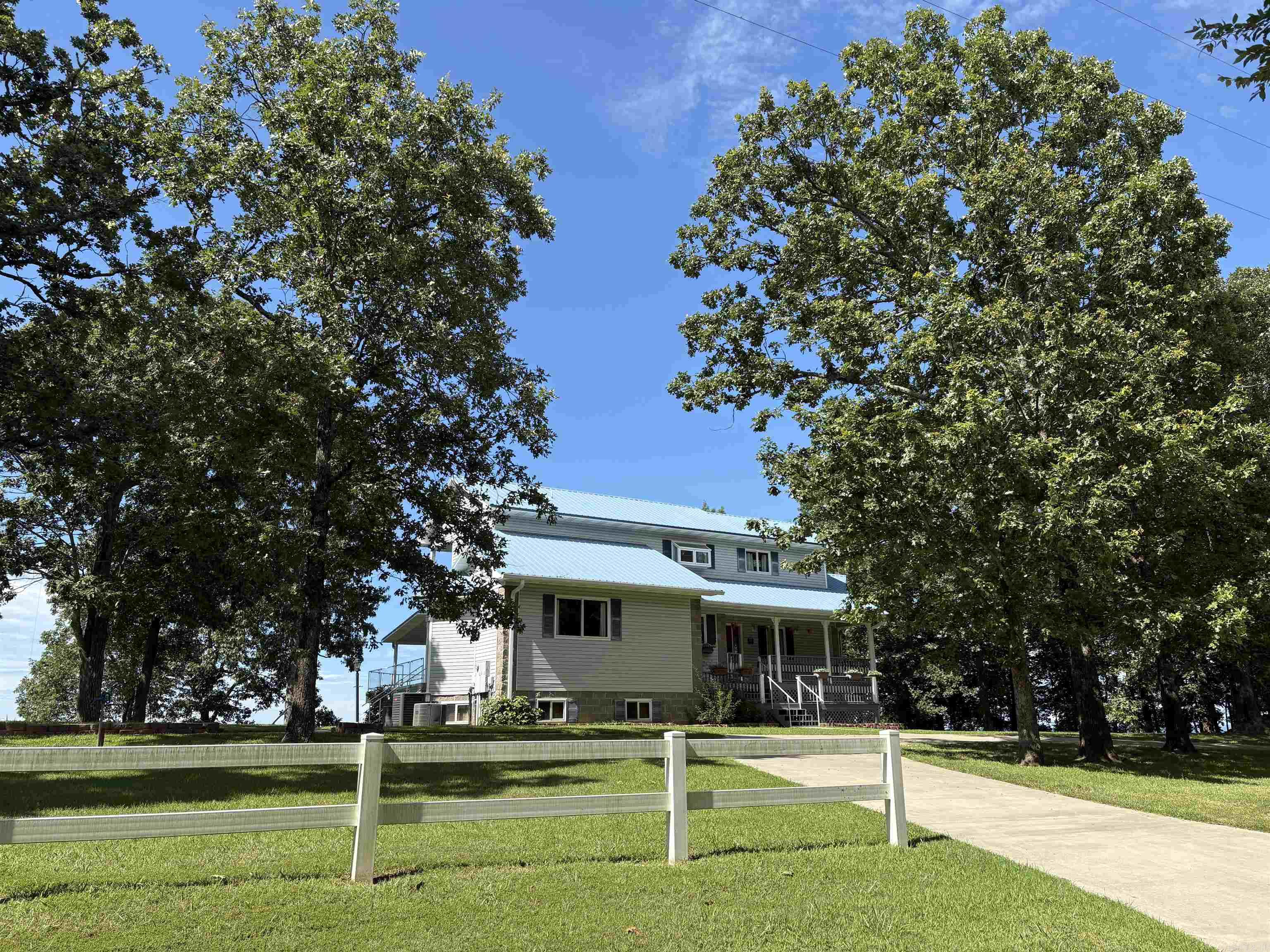 CLIFFVIEW TRACTS - Residential