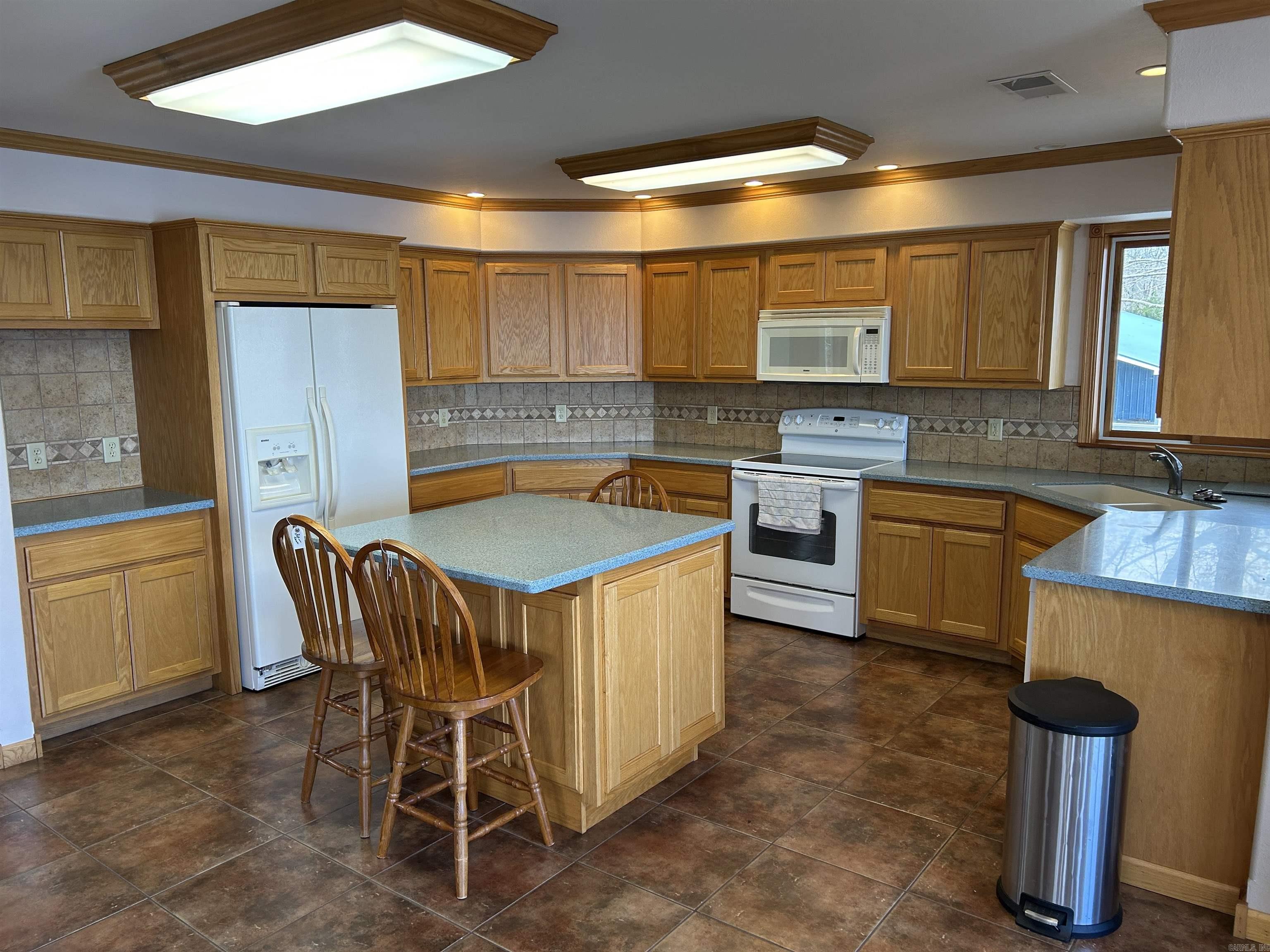 CLIFFVIEW TRACTS - Residential