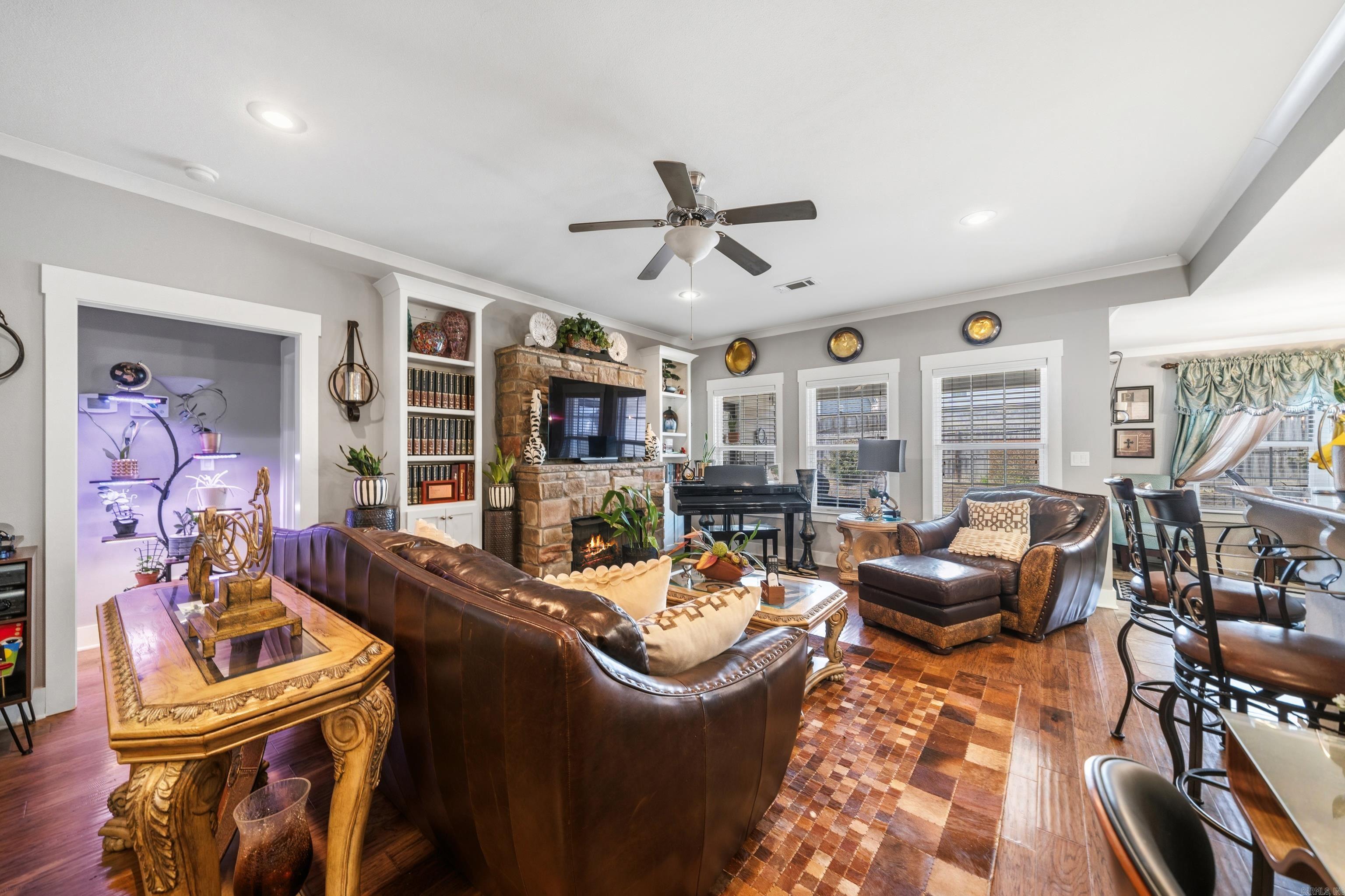 RICHLAND HILLS - Residential